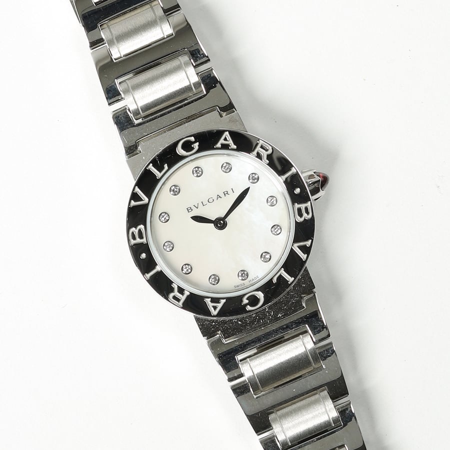 Vintage BVLGARI Mother of Pearl Diamond Watch BBL26S - A Retro Tale
