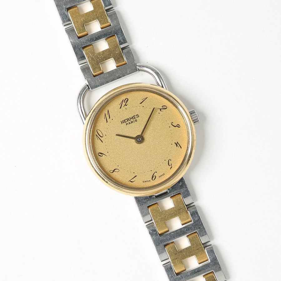 Vintage Hermès Arceau 25mm Watch - A Retro Tale