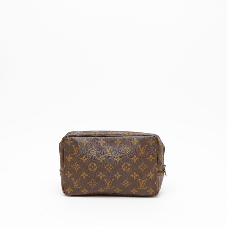 バッグ LOUIS VUITTON Monogram Truth Toilette 24073_73493e96cc_file-square.jpg