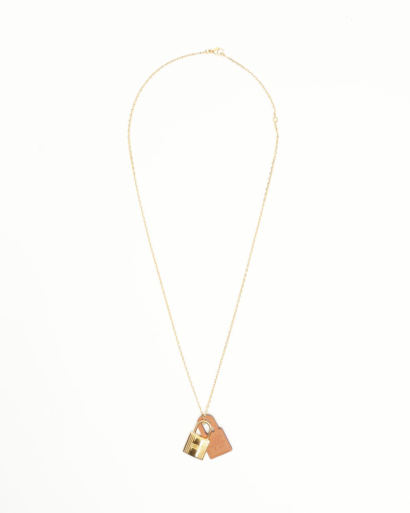 VINTAGE HERMES エルメス heart chain necklace Hermès Heart Choker, Vintage Hermès Necklace, Anne De La Fantasy