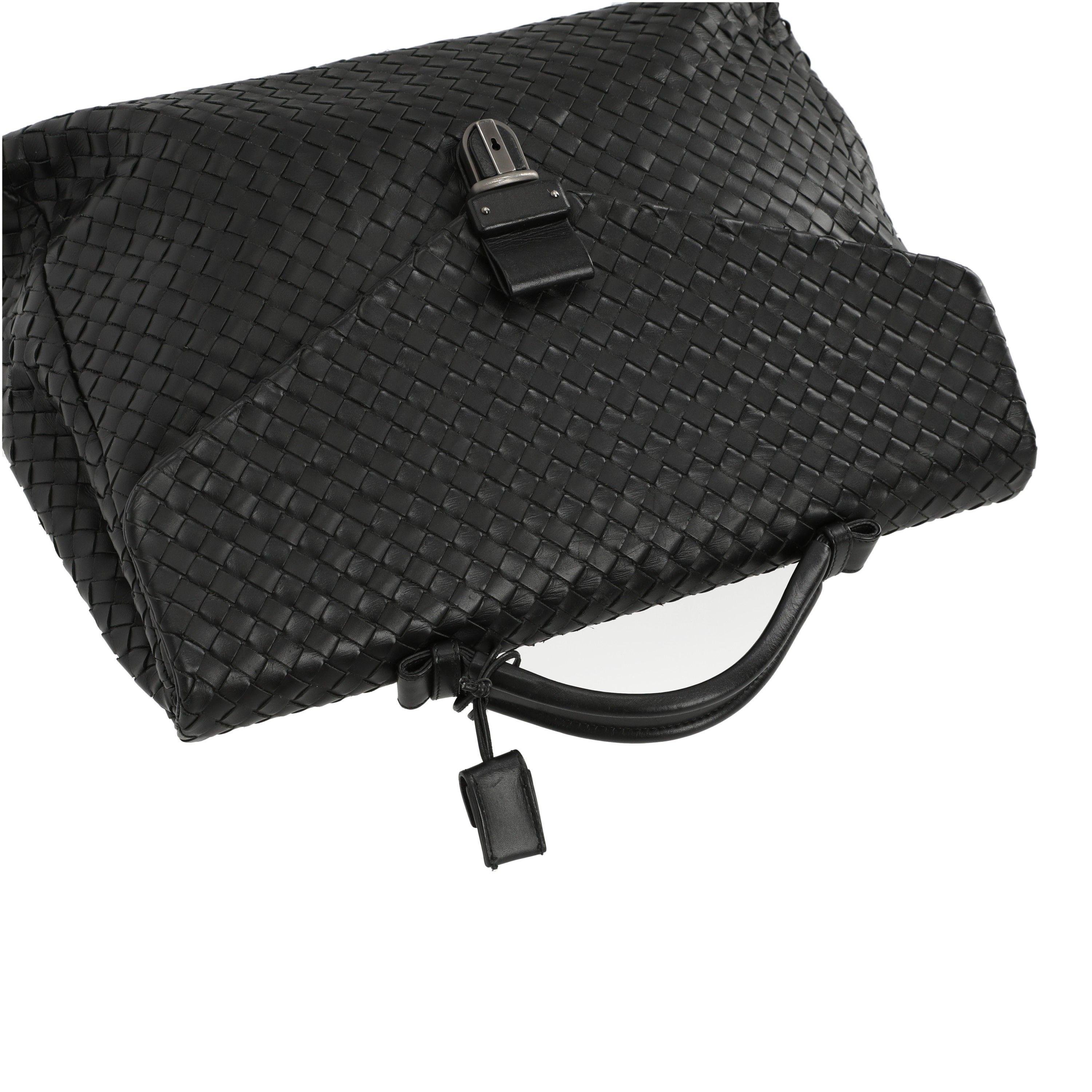 BOTTEGA VENETA Vintage Intrecciato Briefcase - A Retro Tale