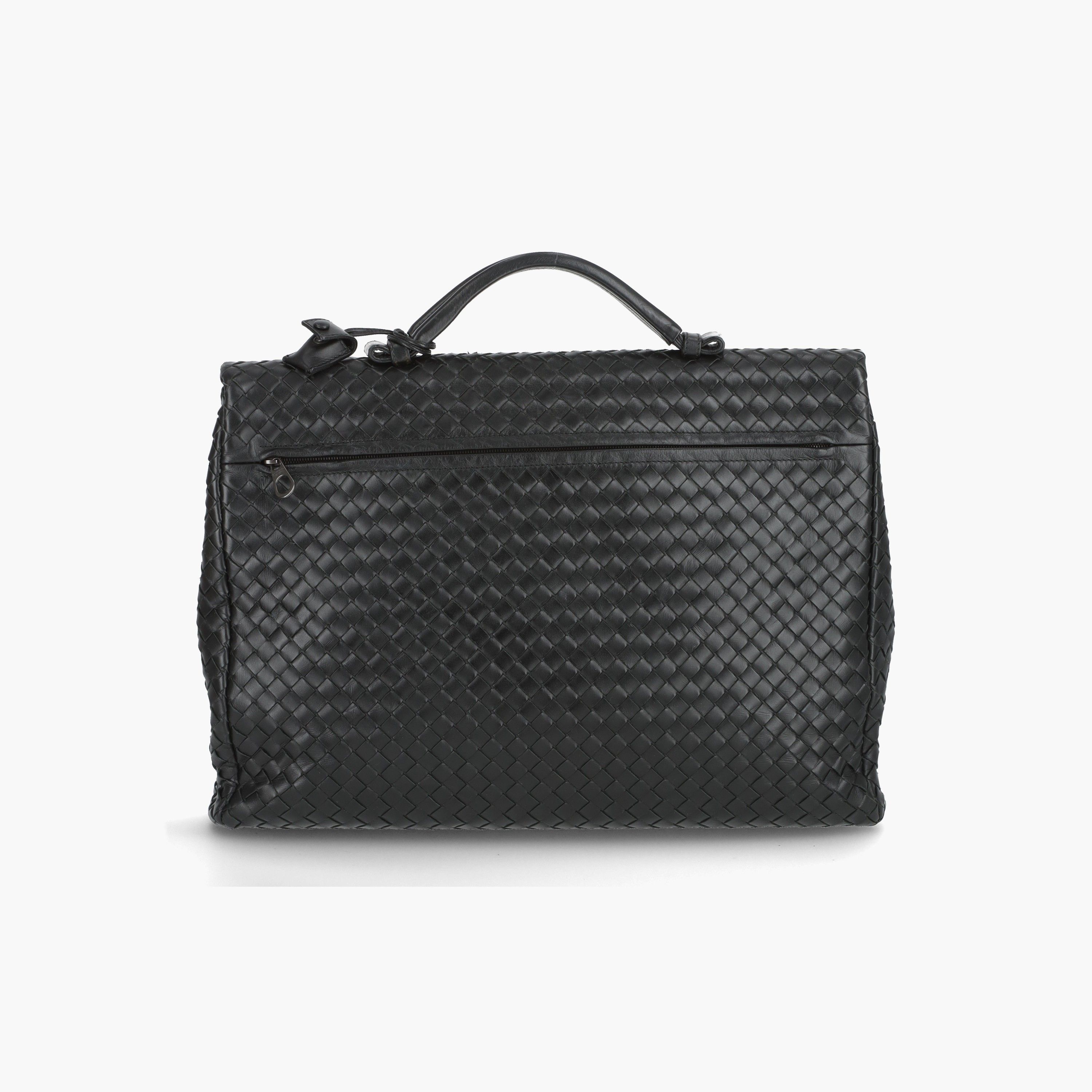 BOTTEGA VENETA Vintage Intrecciato Briefcase - A Retro Tale
