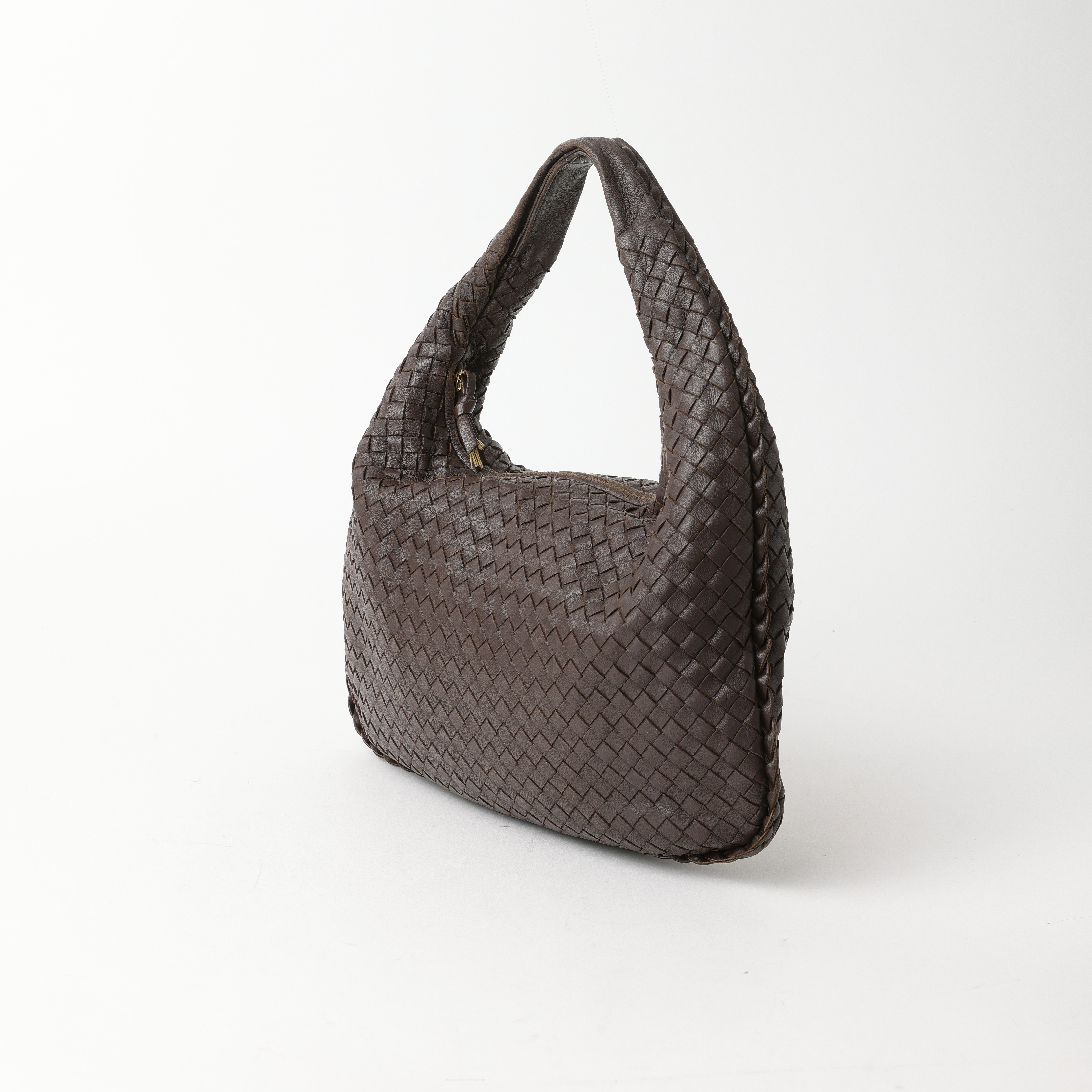 Bottega Veneta Intrecciato Hobo Bag Medium BOTTEGA VENETA Vintage Intrecciato Medium Hobo Bag - A Retro Tale