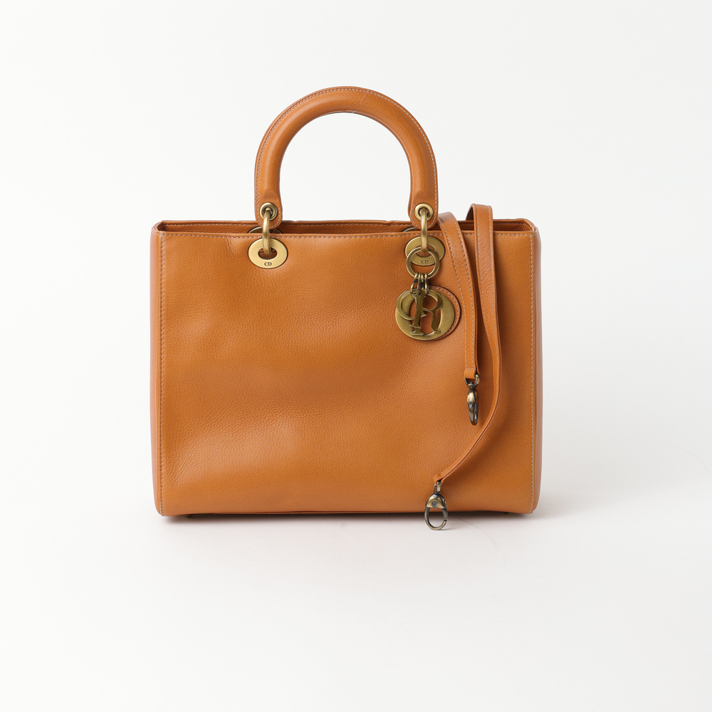 christian-dior-vintage-large-lady-dior-bag-a-retro-tale