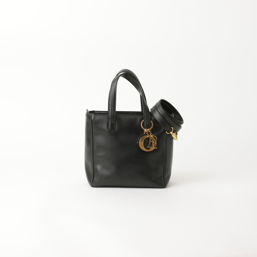 A Retro Tale CHRISTIAN DIOR Vintage Lady Dior Bag