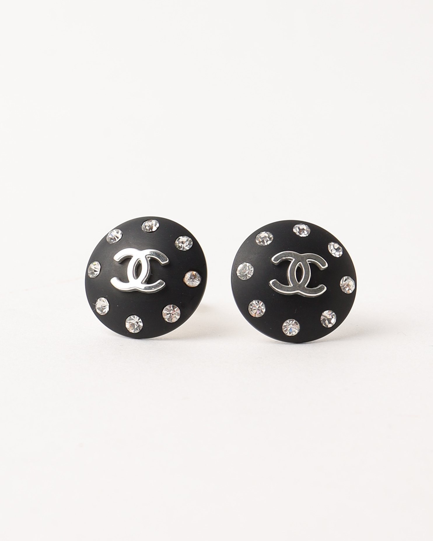 Pre-owned Chanel Vintage Earrings Rhinestone Clip On
