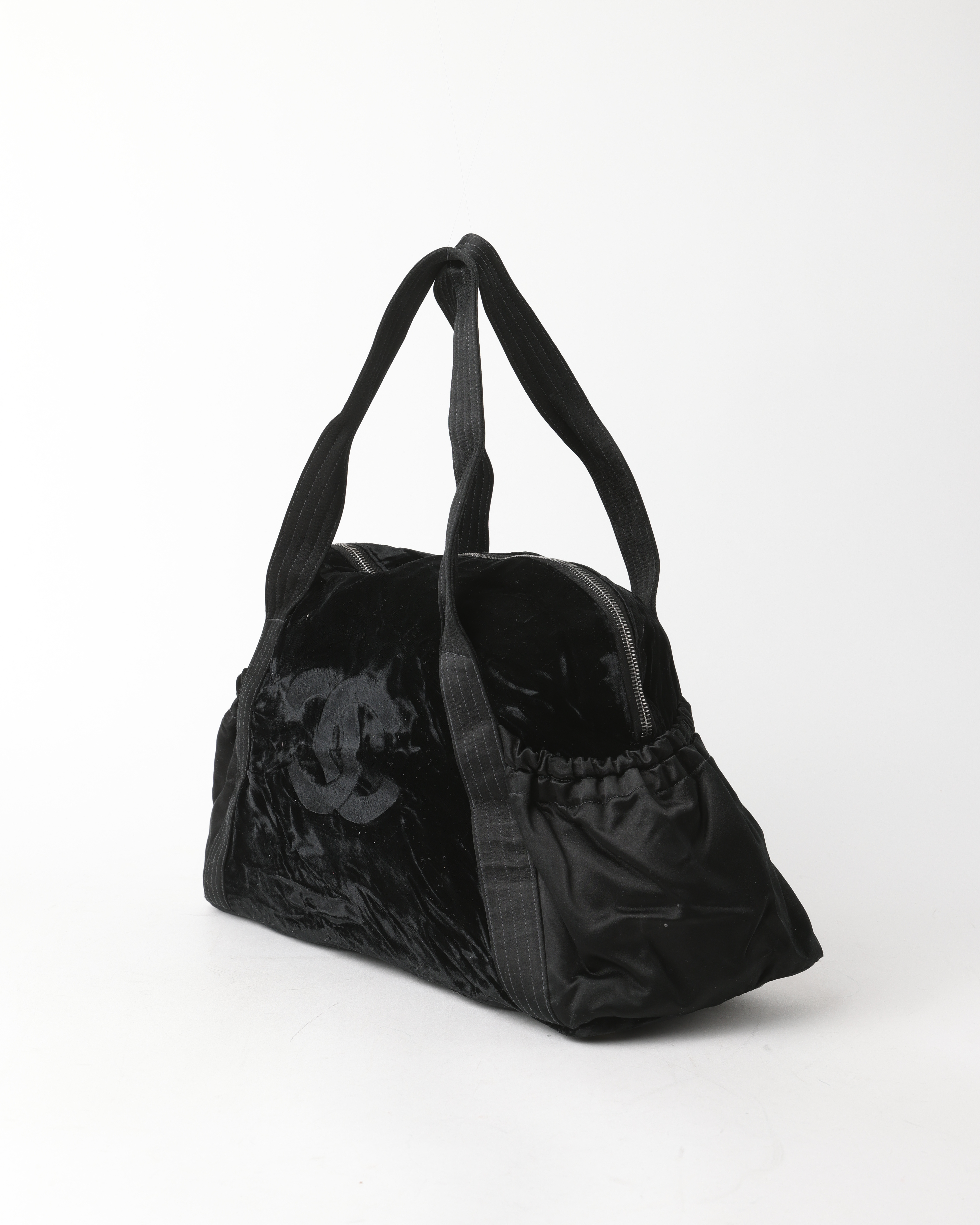 Pre-owned Chanel Cc Coco Velvet Weekend Bag