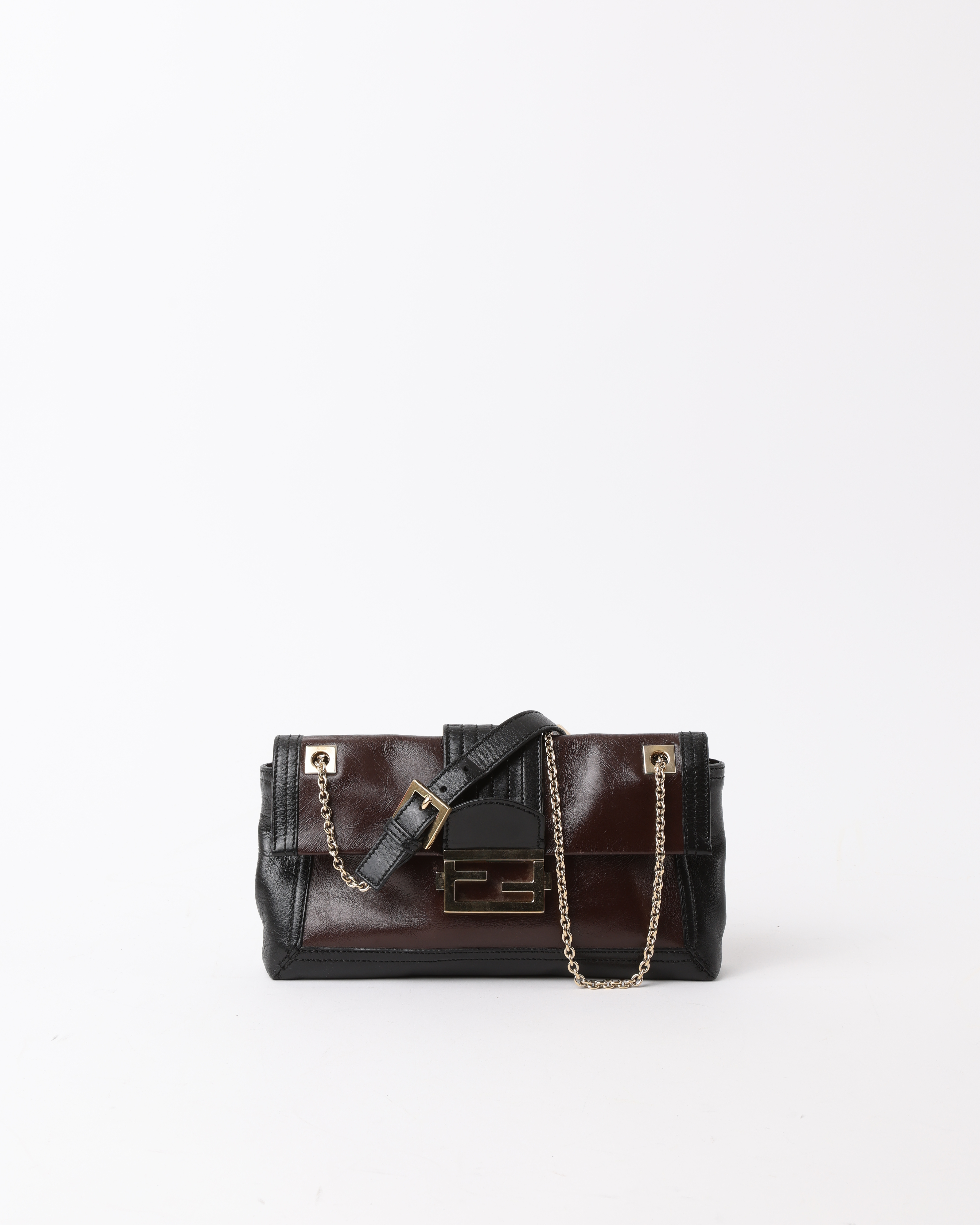 Shop Fendi Chain Baguette Bag