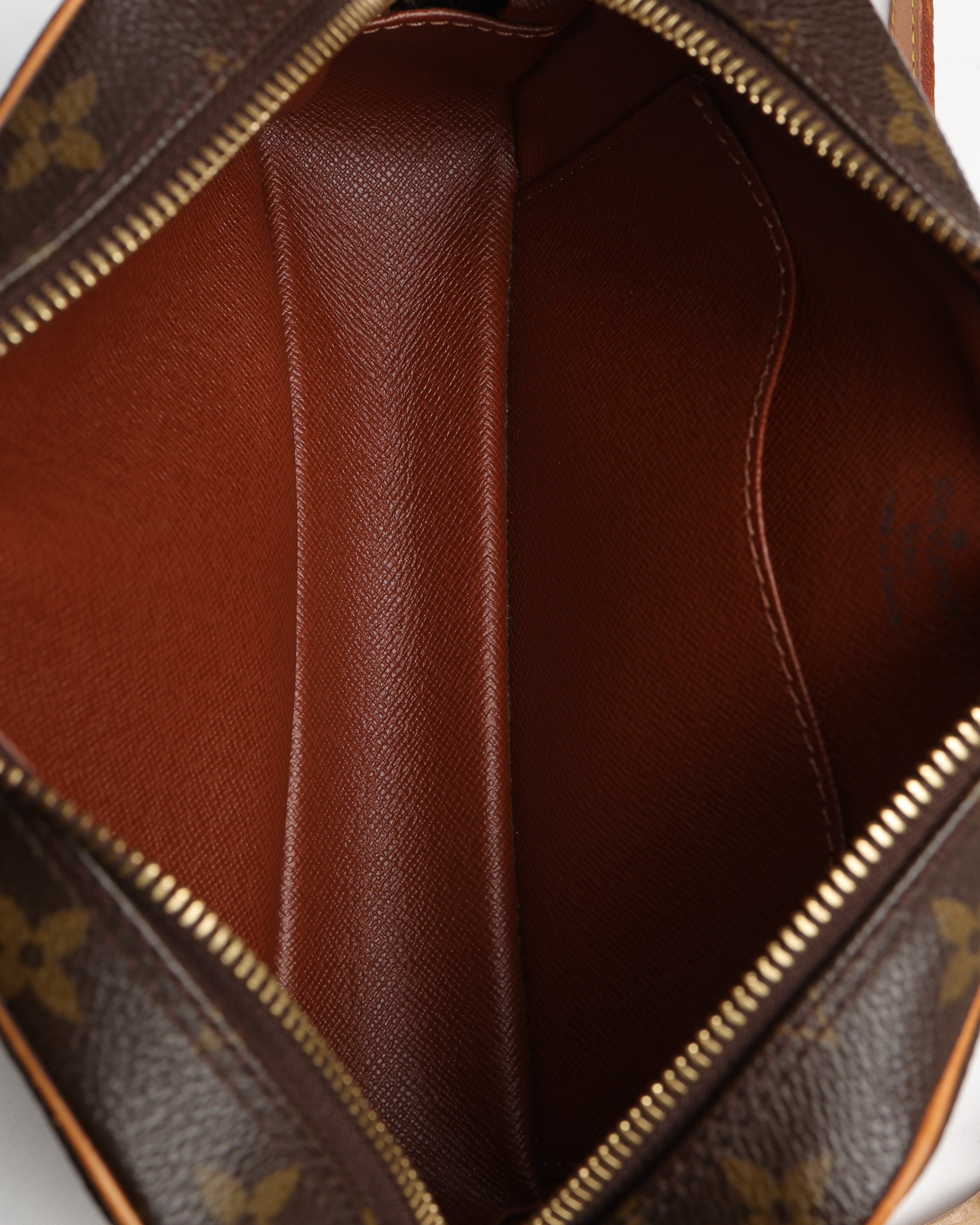 Pre-owned Louis Vuitton Monogram Pochette Cité Bag