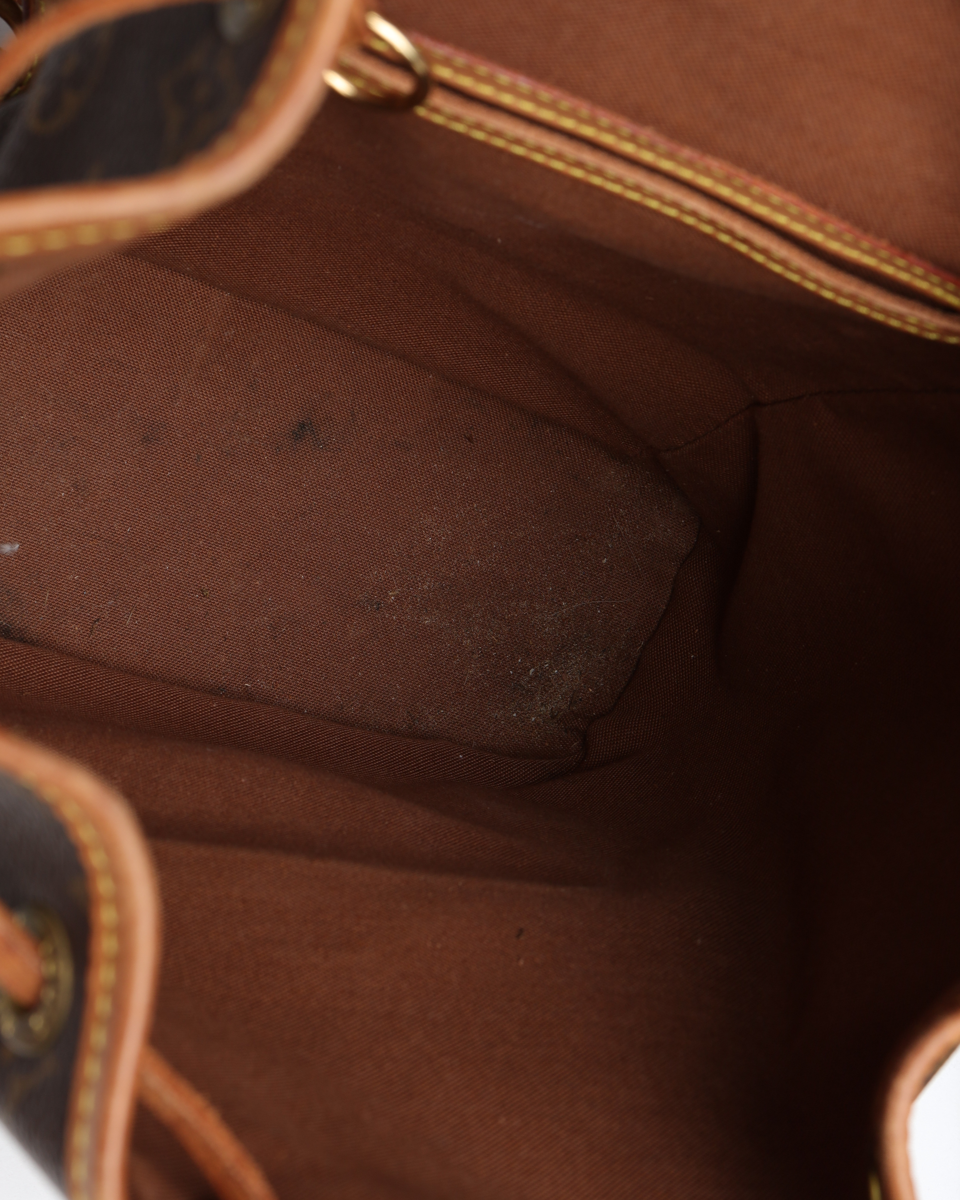 Pre-owned Louis Vuitton Monogram Montsouris Mm Backpack