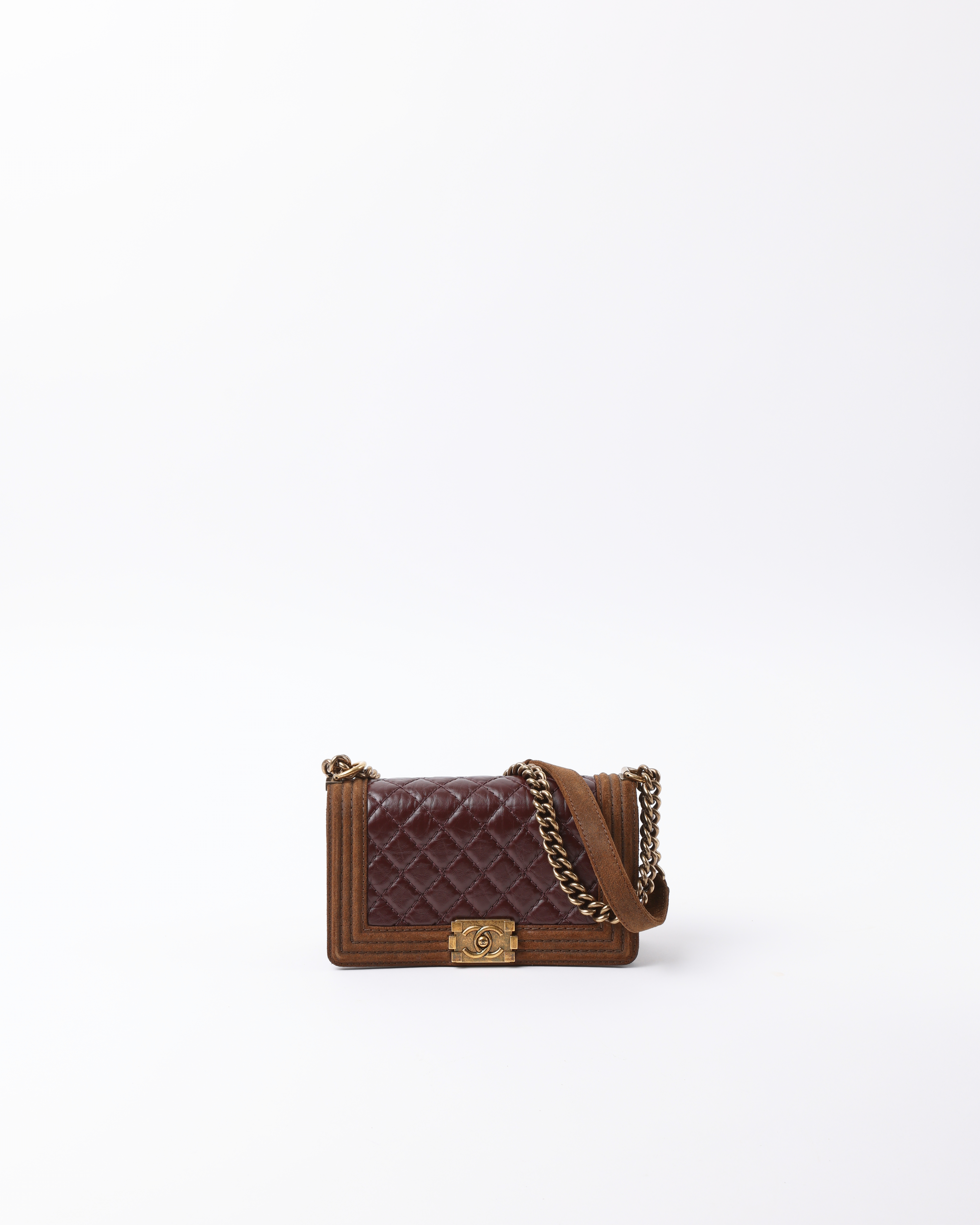 Pre-owned Chanel Medium Two Tone Boy Bag In Red