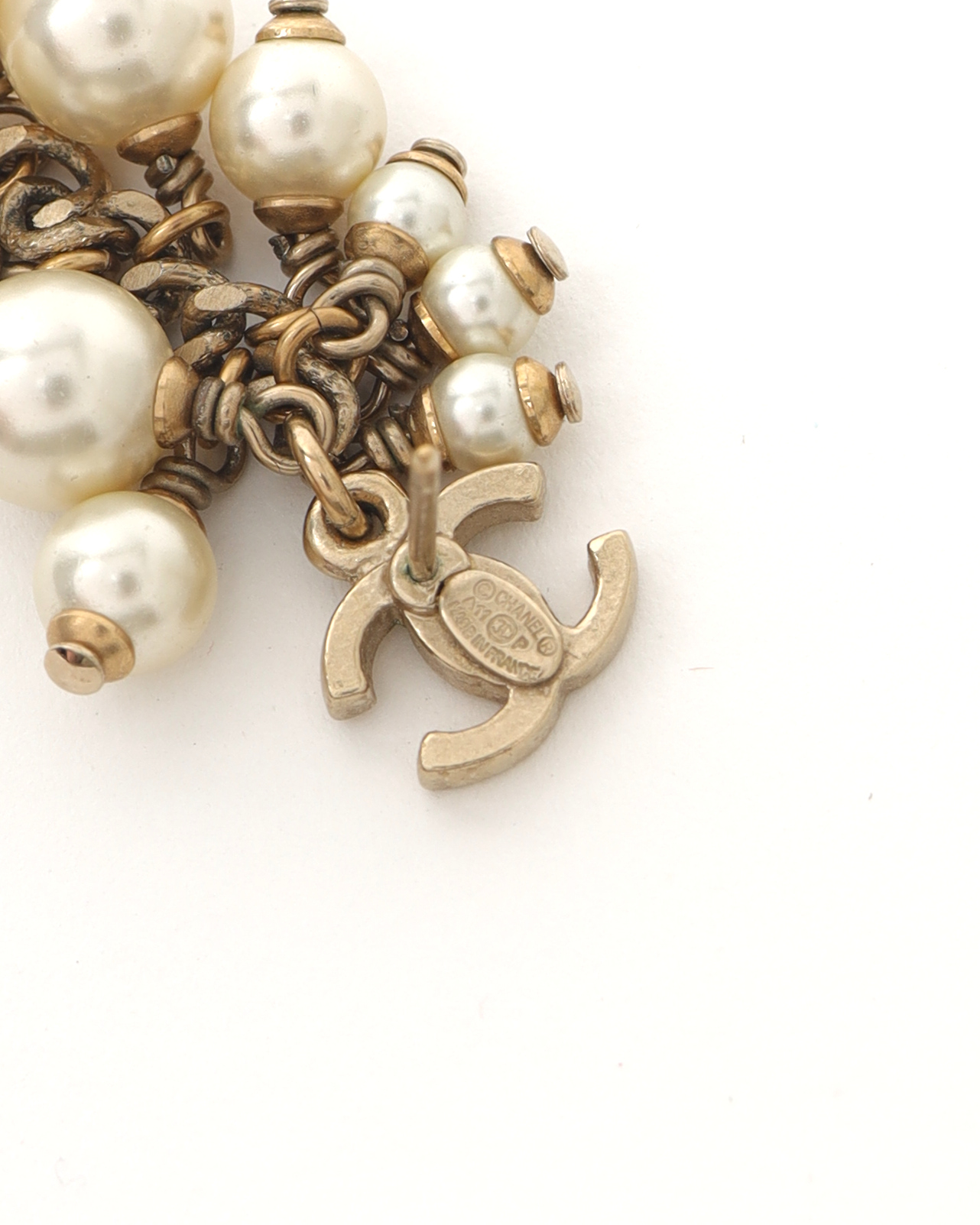 Pre-owned Chanel Coco Mark Faux Pearl Charm Earrings In Silver