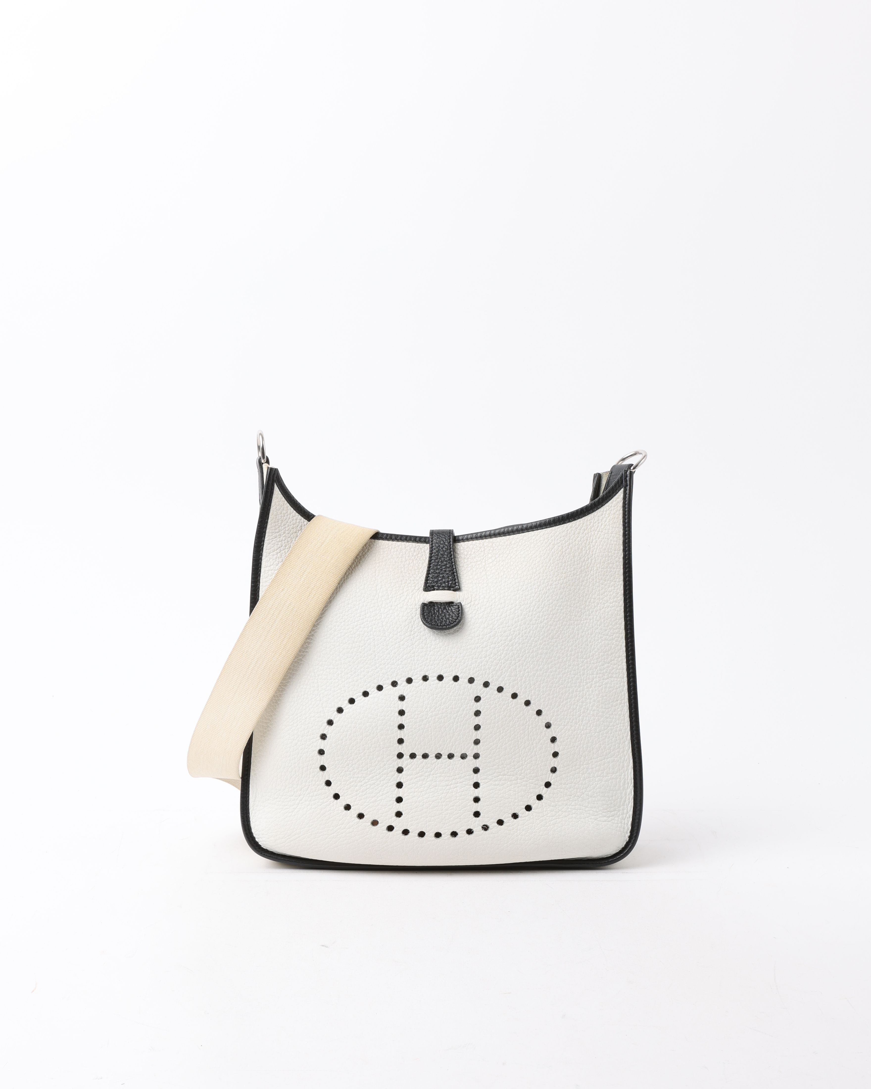 HERMÈS Clemence Evelyne GM Bag