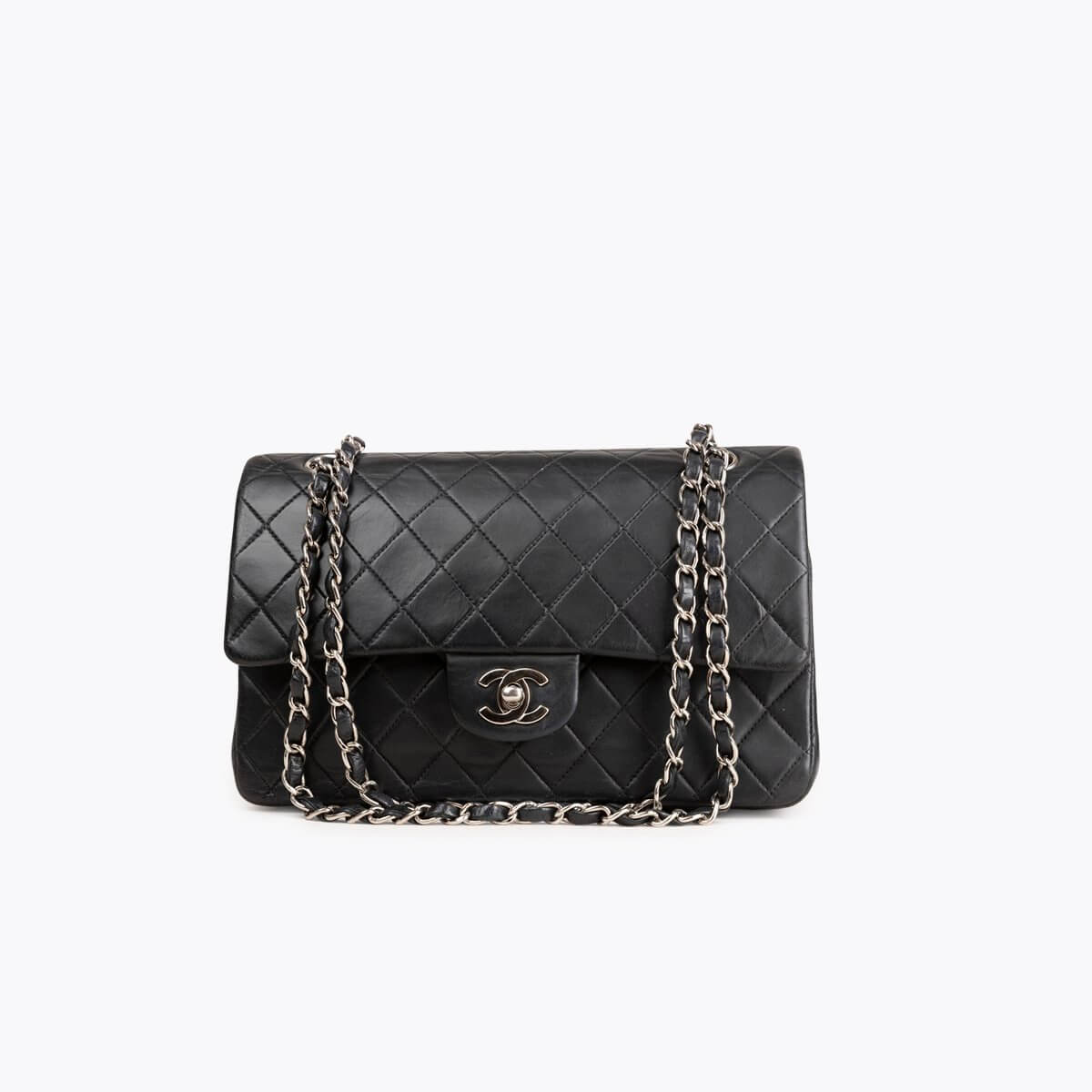 CHANEL Medium Classic Double Flap Bag