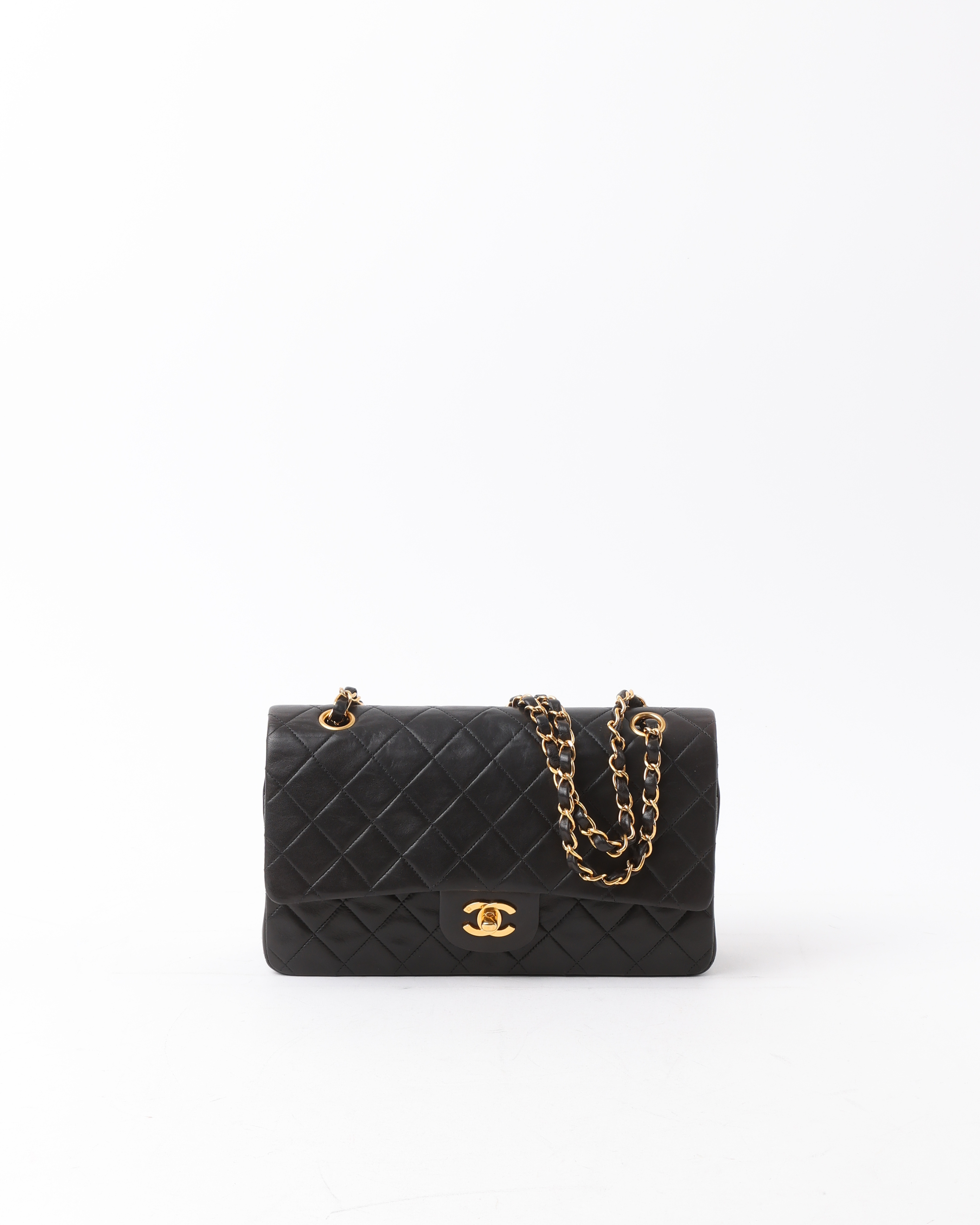 Pre-owned Chanel Classic Medium Double Flap Bag In Black