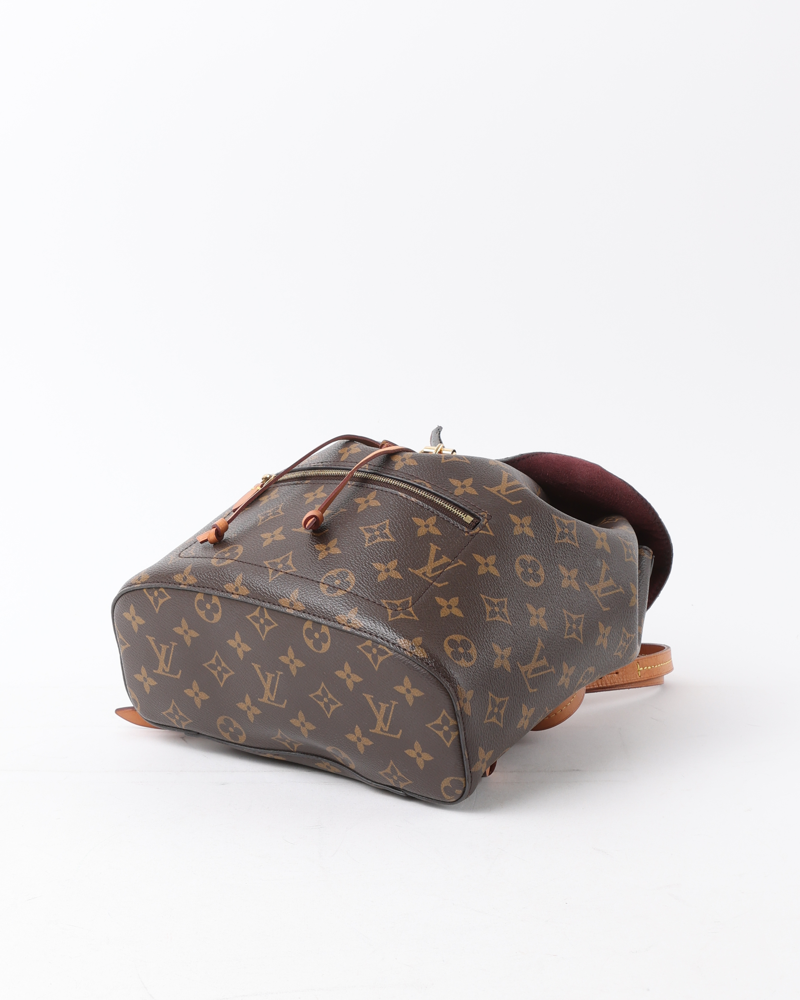 Pre-owned Louis Vuitton Monogram Montsouris Mm Nm Backpack