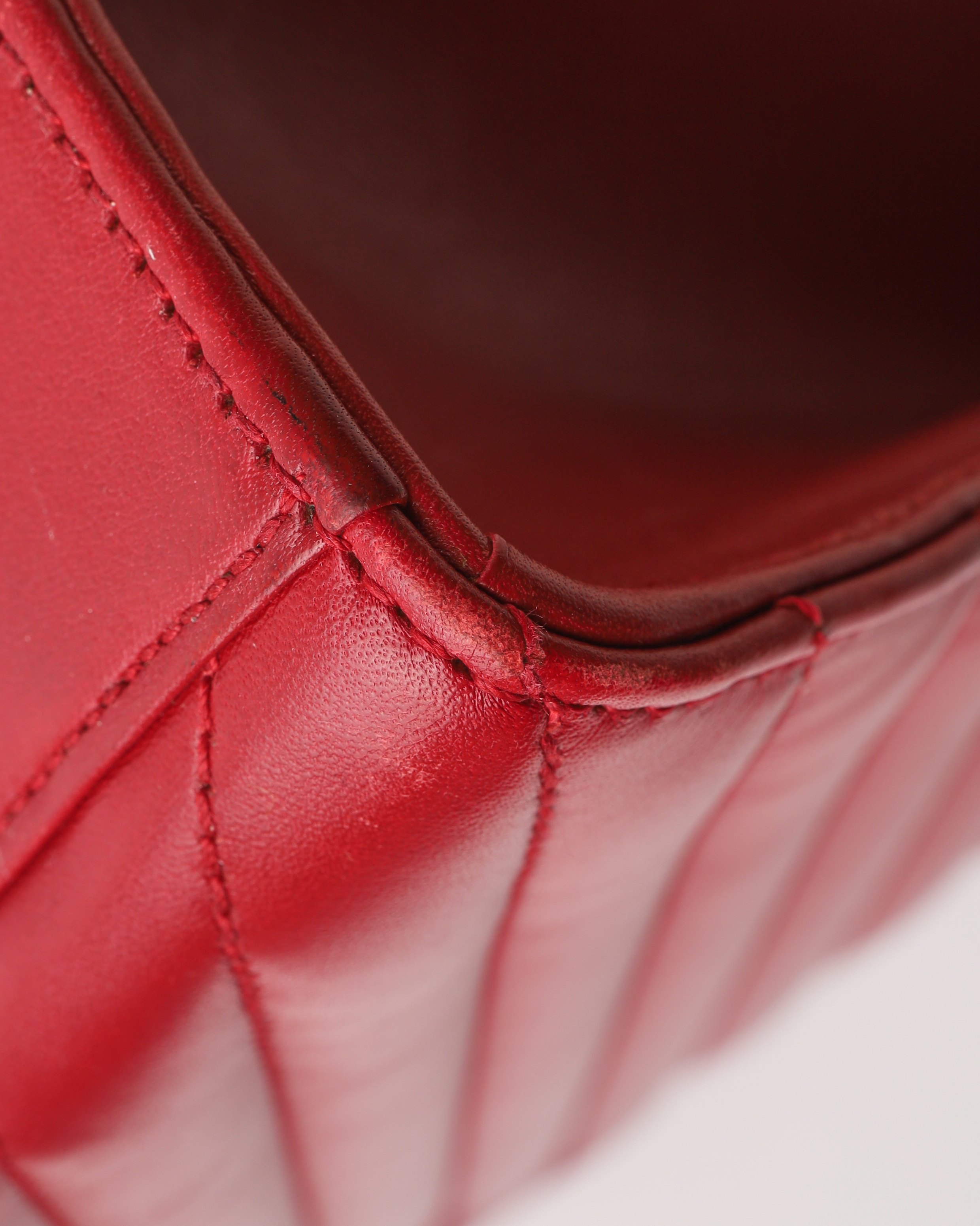 Saint Laurent Large Matelasse Envelope Bag In Red