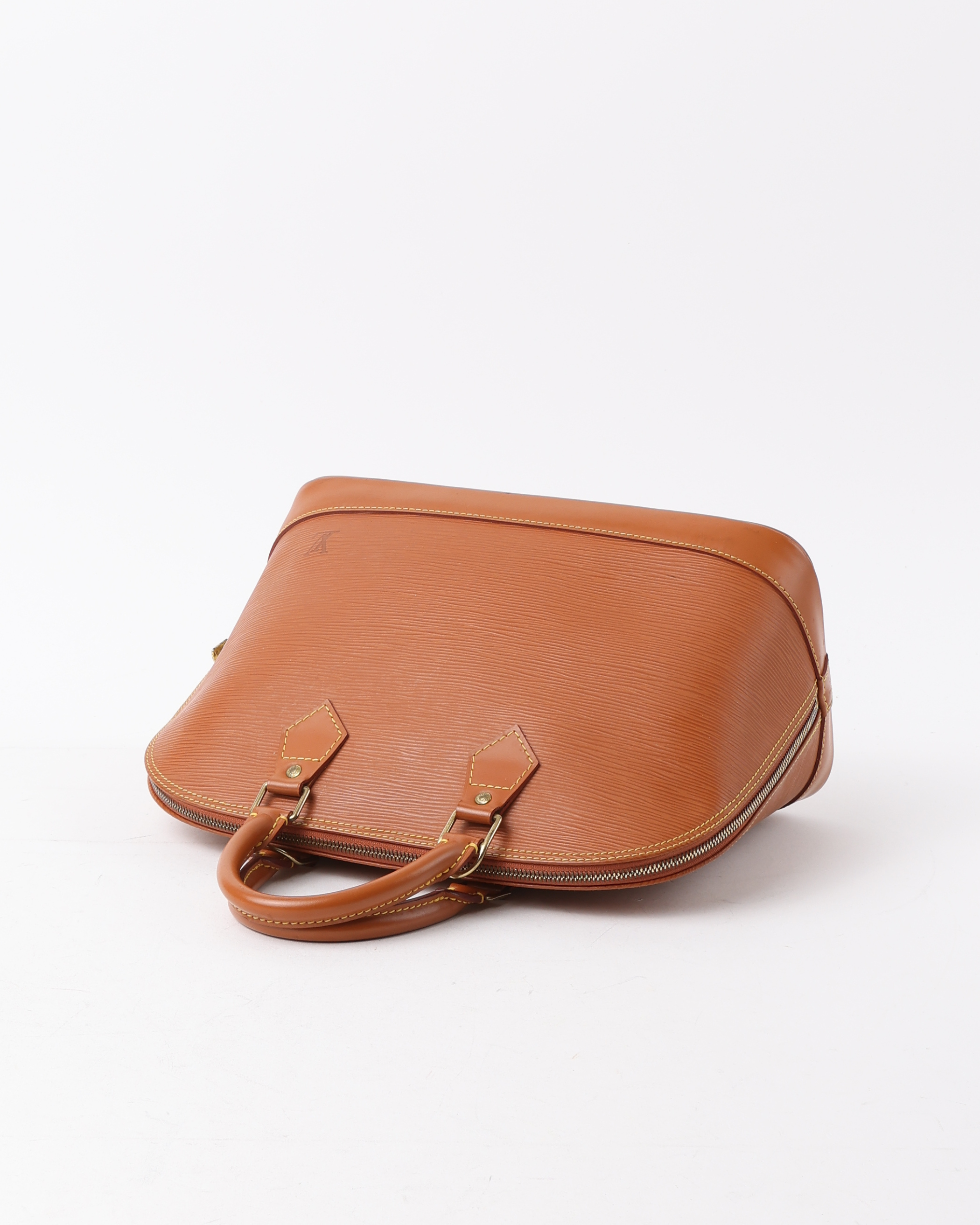 Pre-owned Louis Vuitton Epi Cipango Alma Pm Bag In Brown