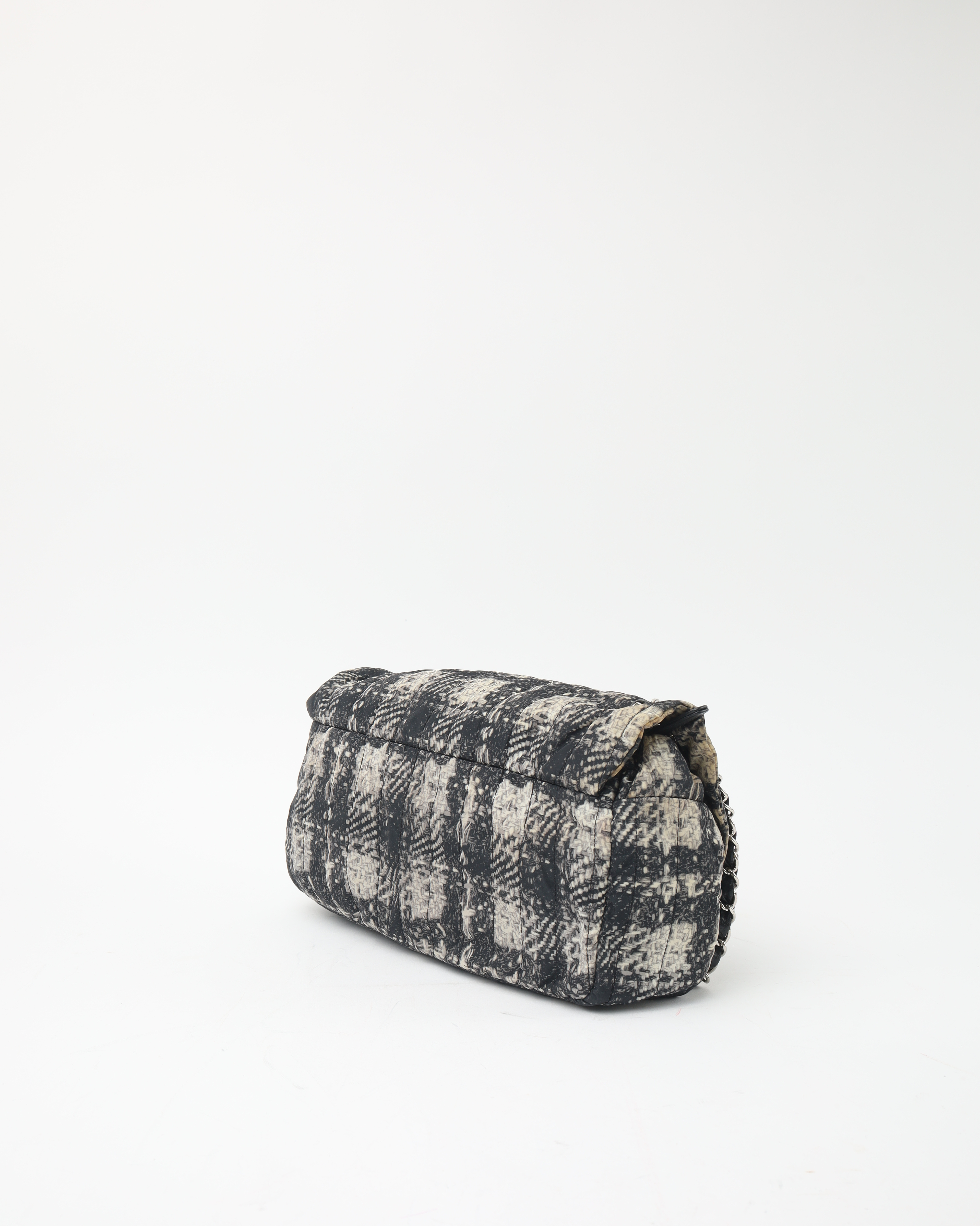 Pre-owned Chanel Nylon Tweed Printed Flap Bag In Multi