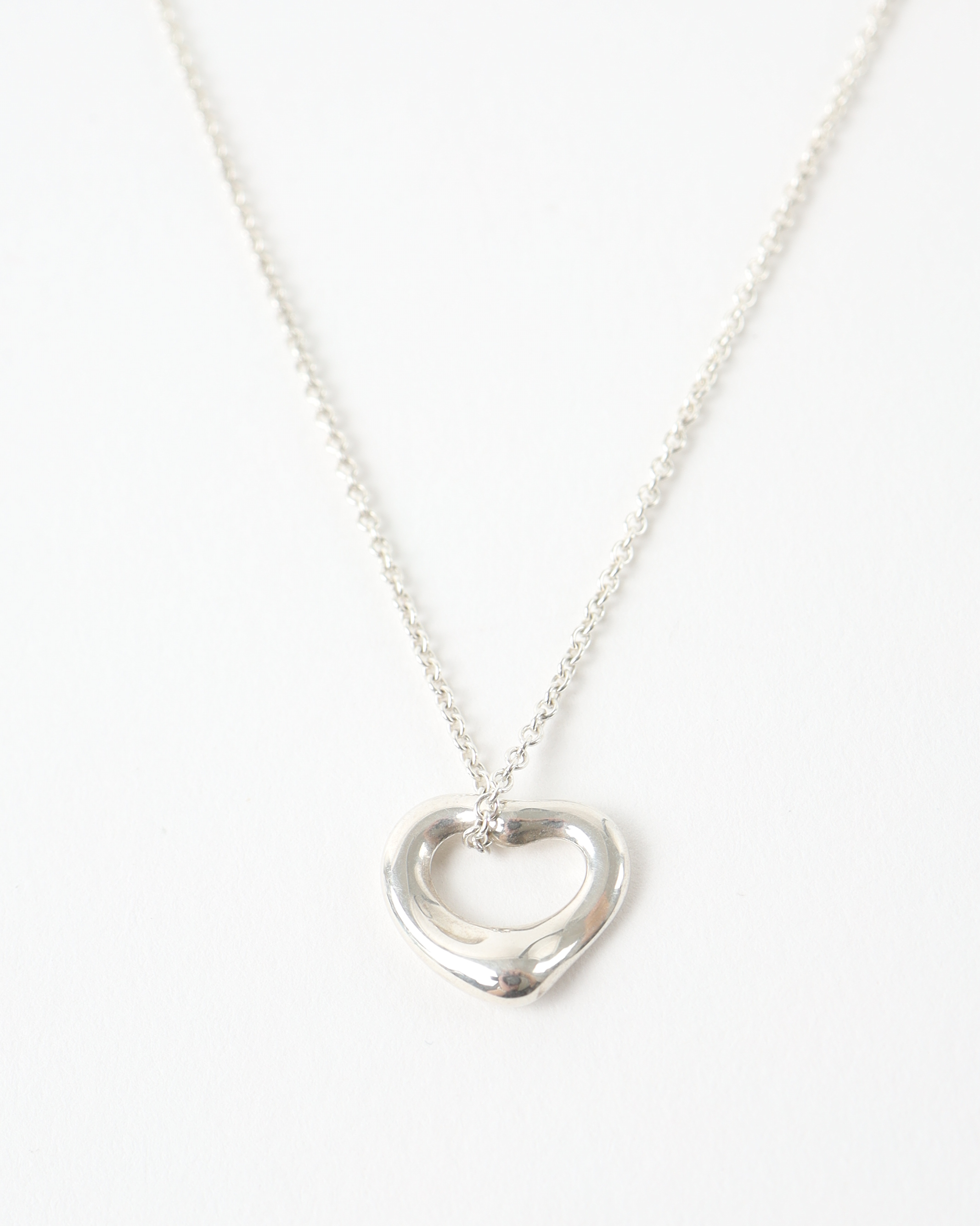 Tiffany & Co Open Heart 925 2.1g Silver Necklace