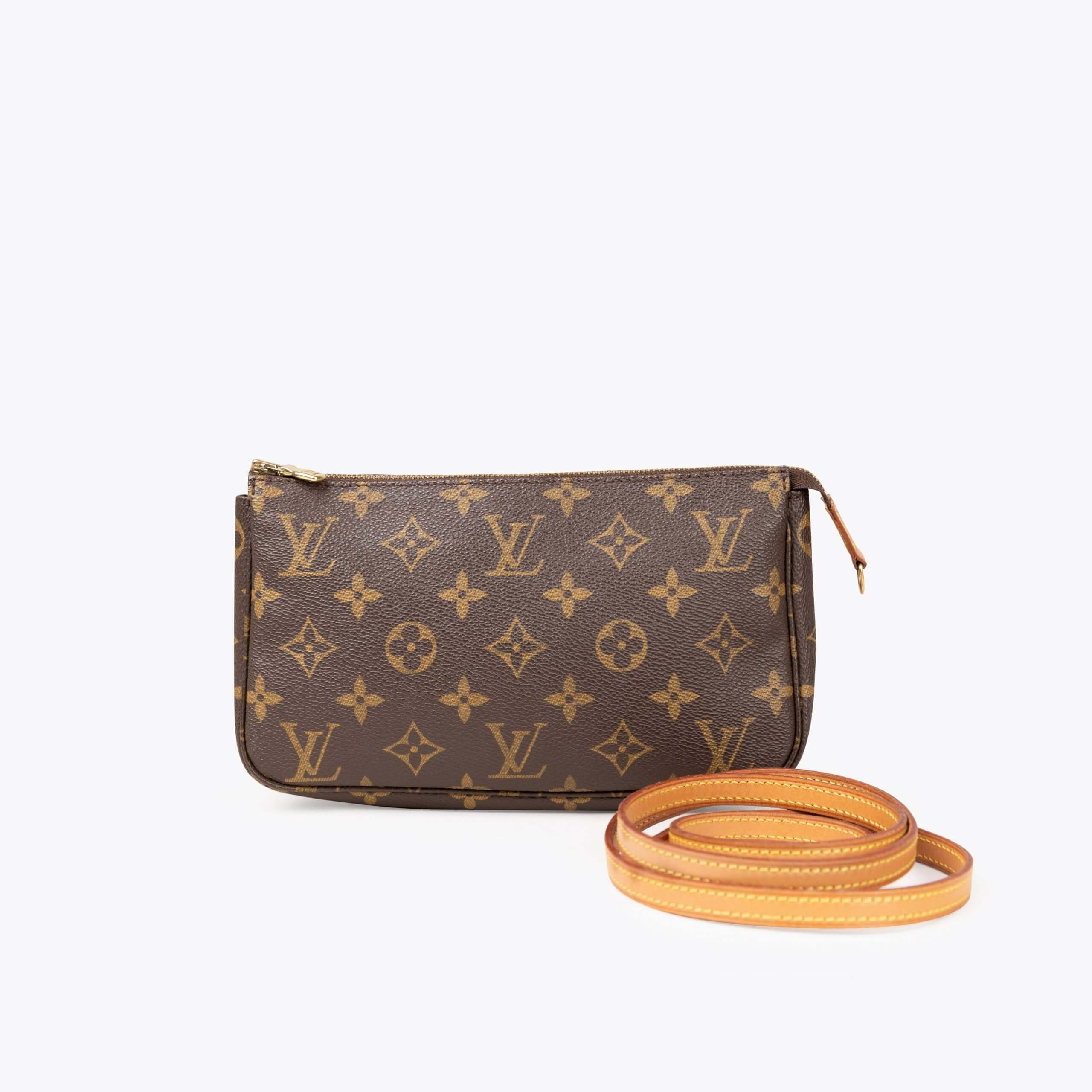 LOUIS VUITTON Monogram Pochette Accessoires