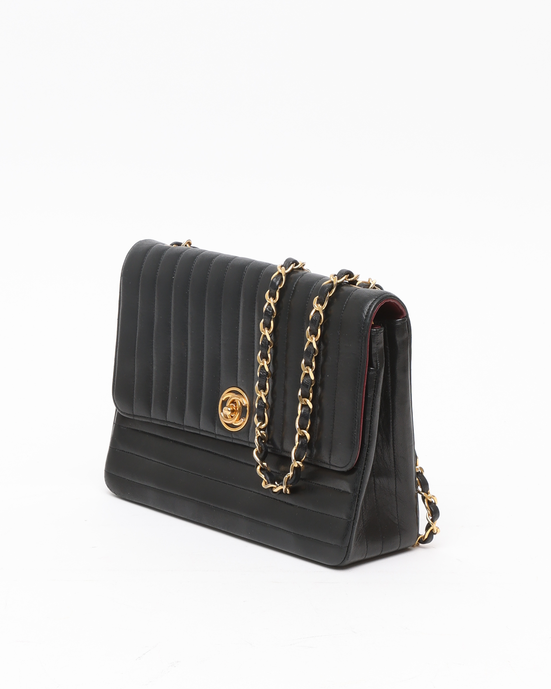 Pre-owned Chanel Circle Cc Horizontal Single Flap Crossbody Bag In Black