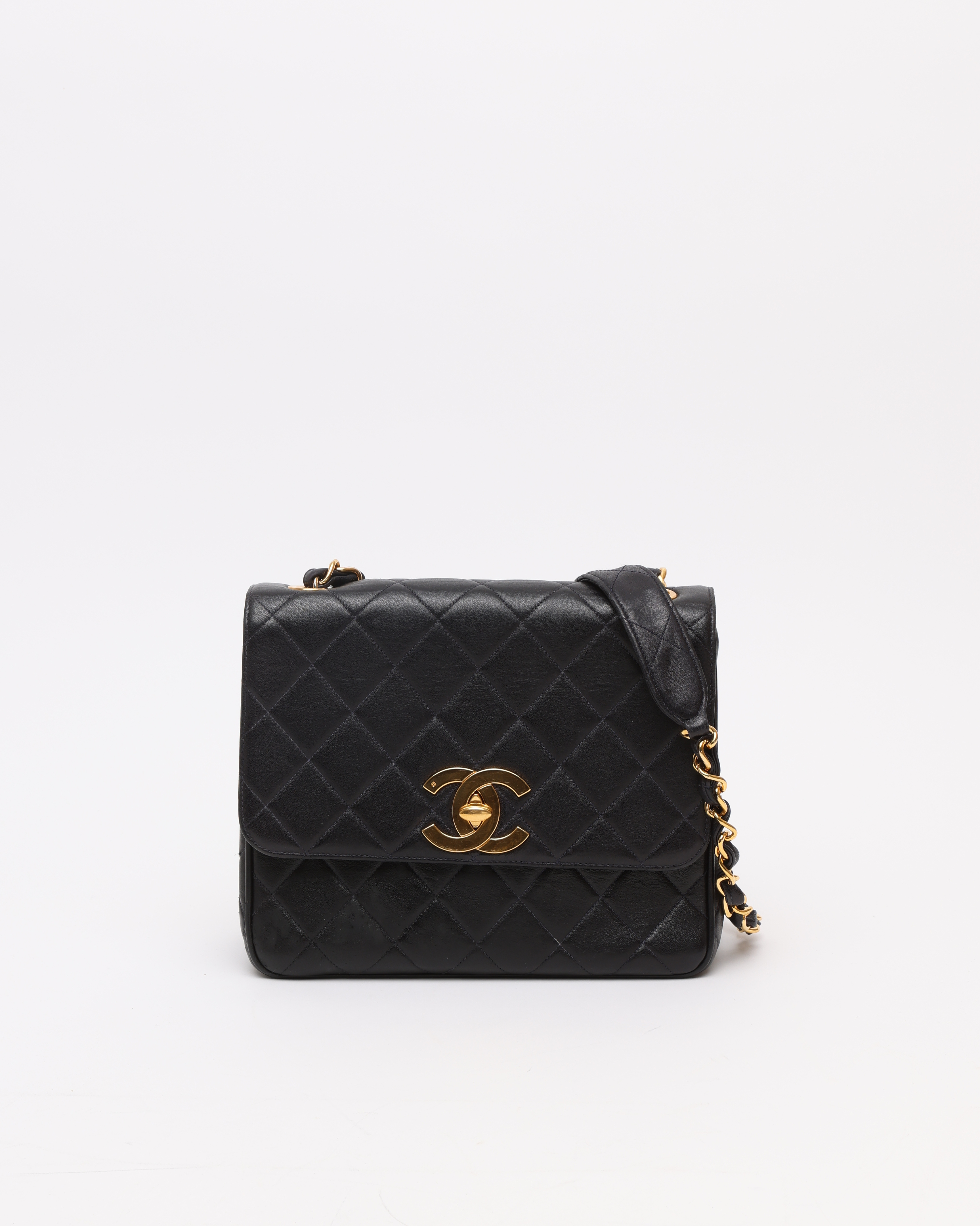 CHANEL CC Classic Crossbody Bag