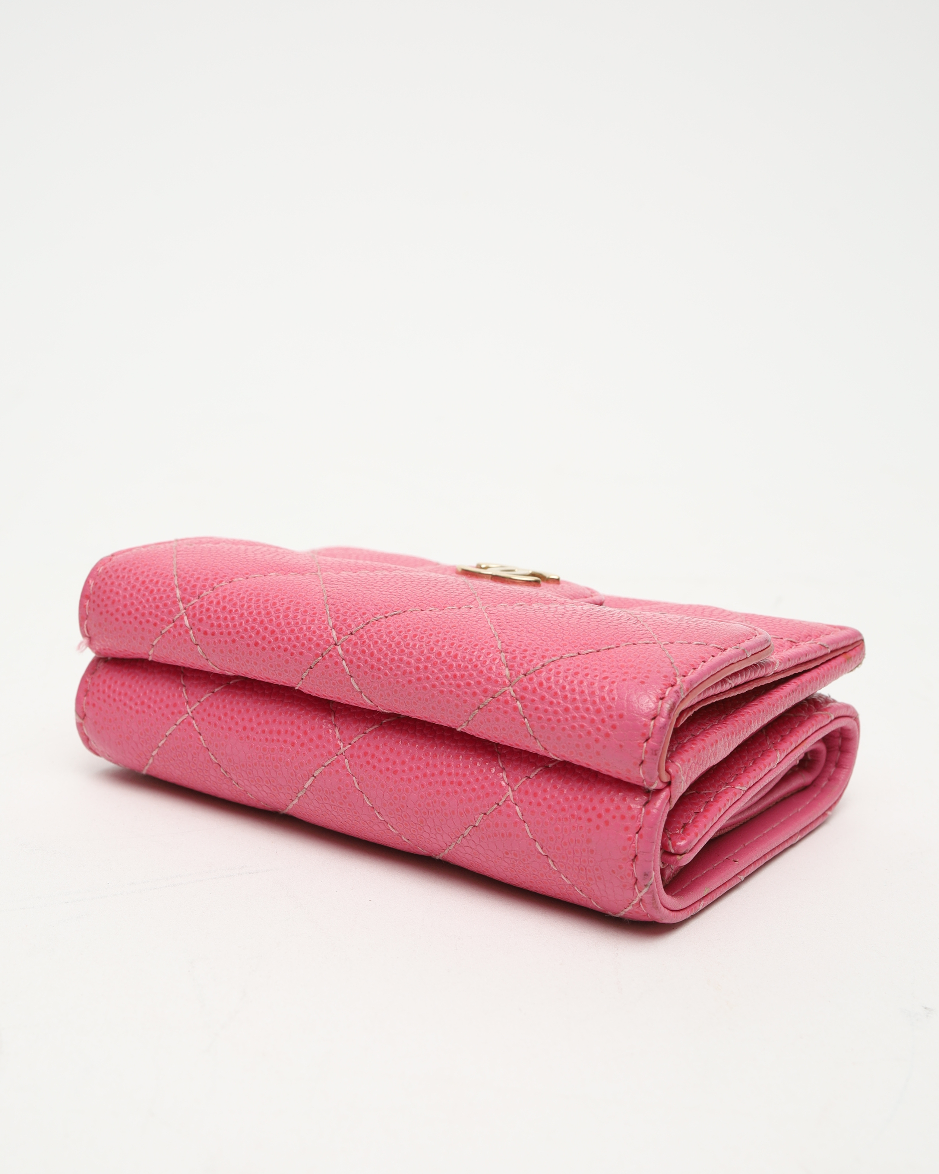 Pre-owned Chanel Small Classic Trifold Interlocking Cc Wallet In Pink