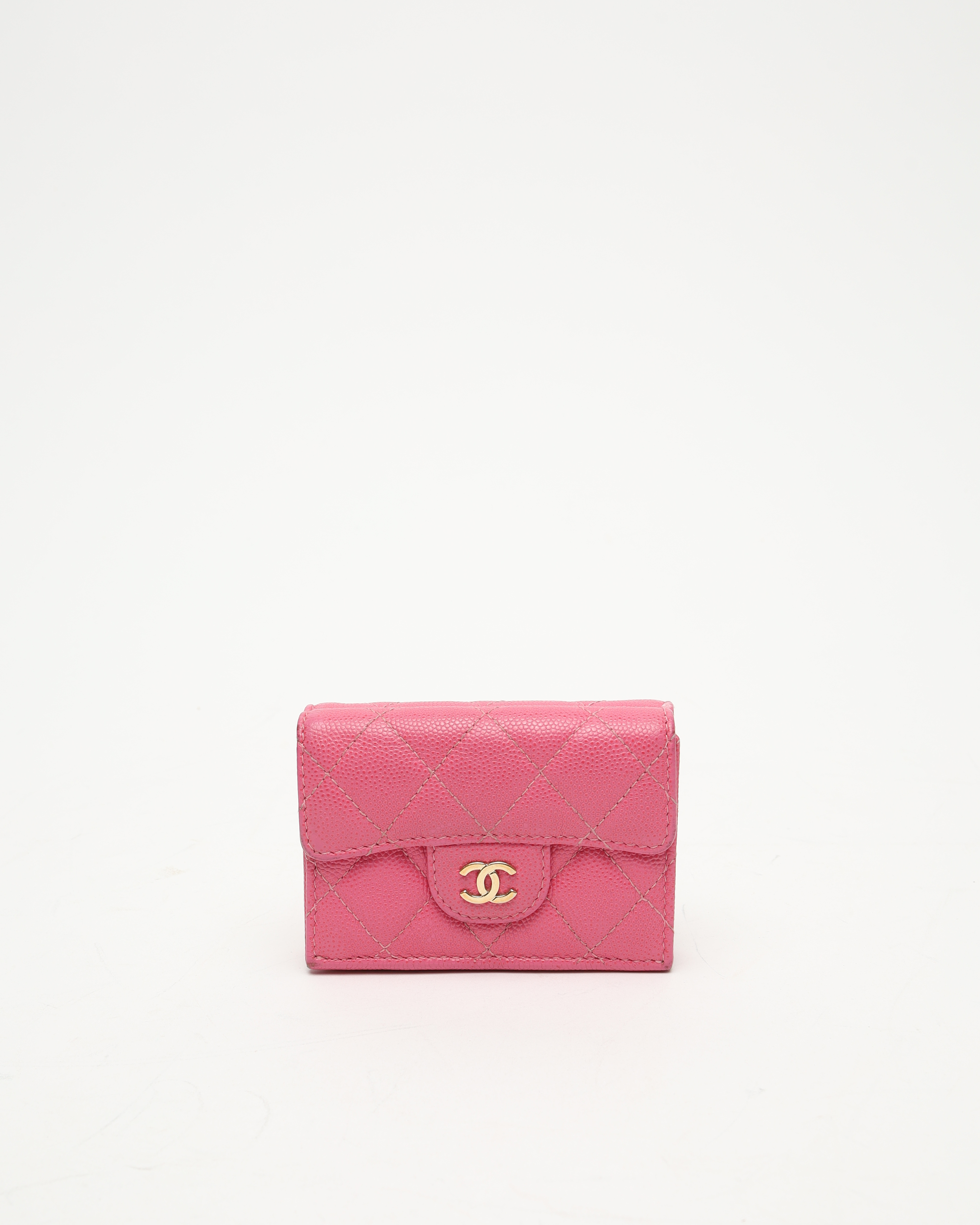 Pre-owned Chanel Small Classic Trifold Interlocking Cc Wallet In Pink