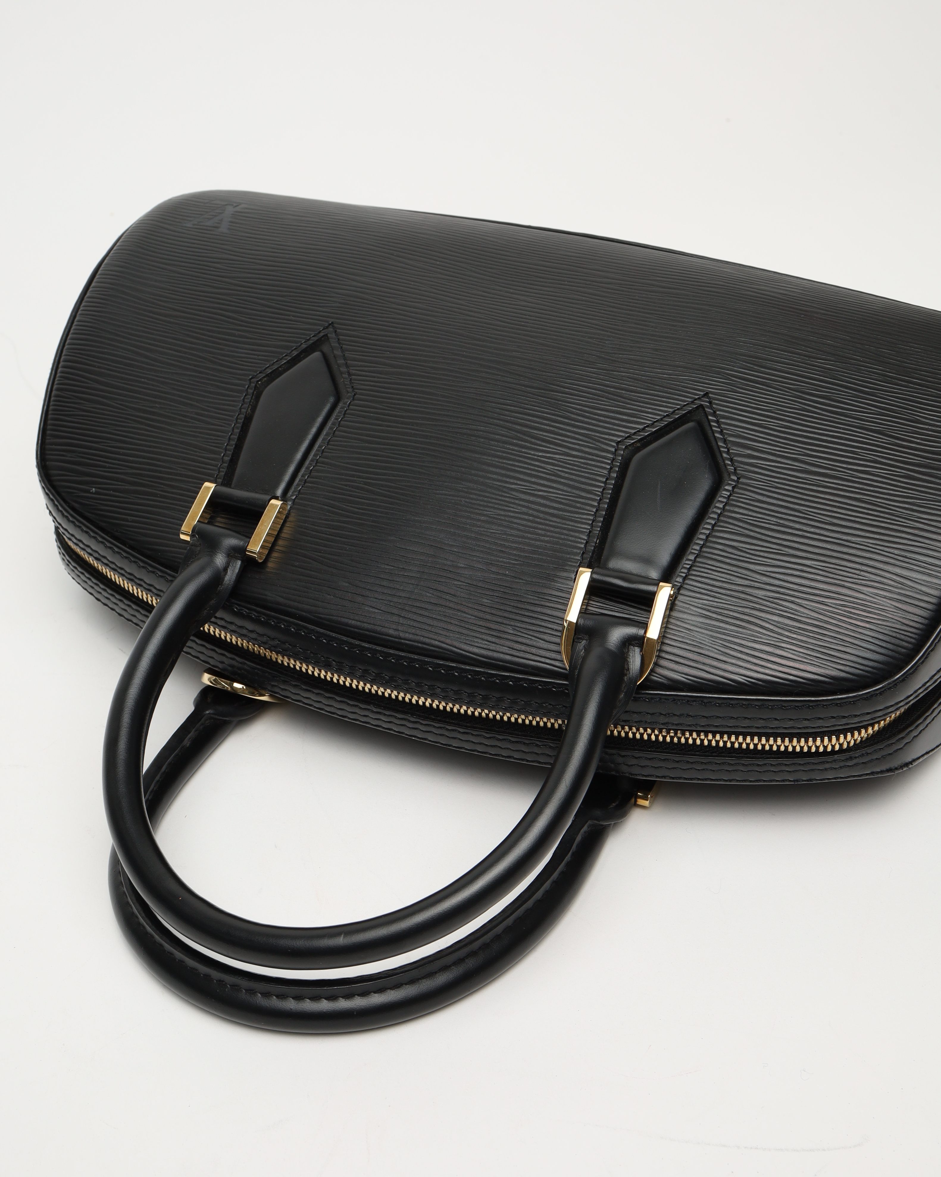 Pre-owned Louis Vuitton Epi Jasmine Bag In Black
