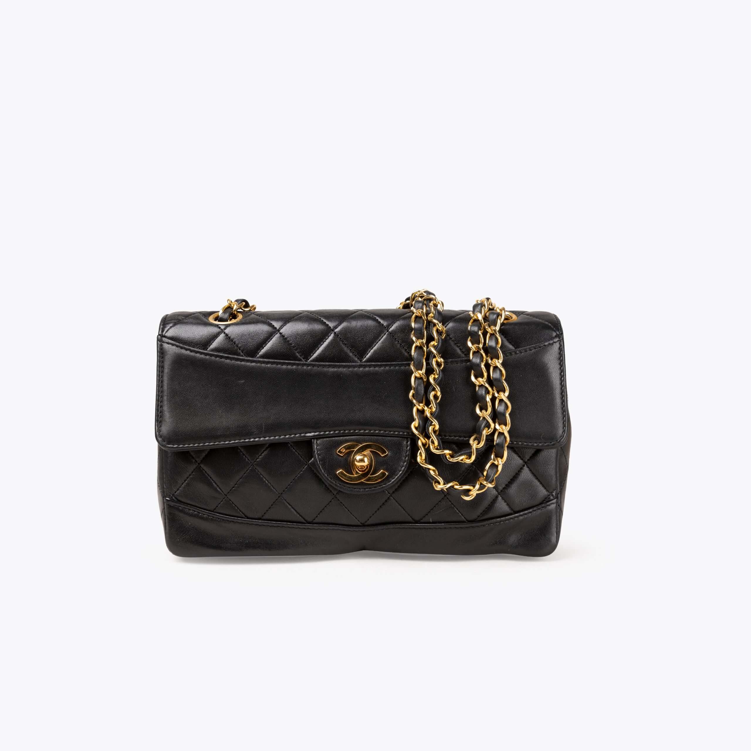 CHANEL Classic Single Flap Bag