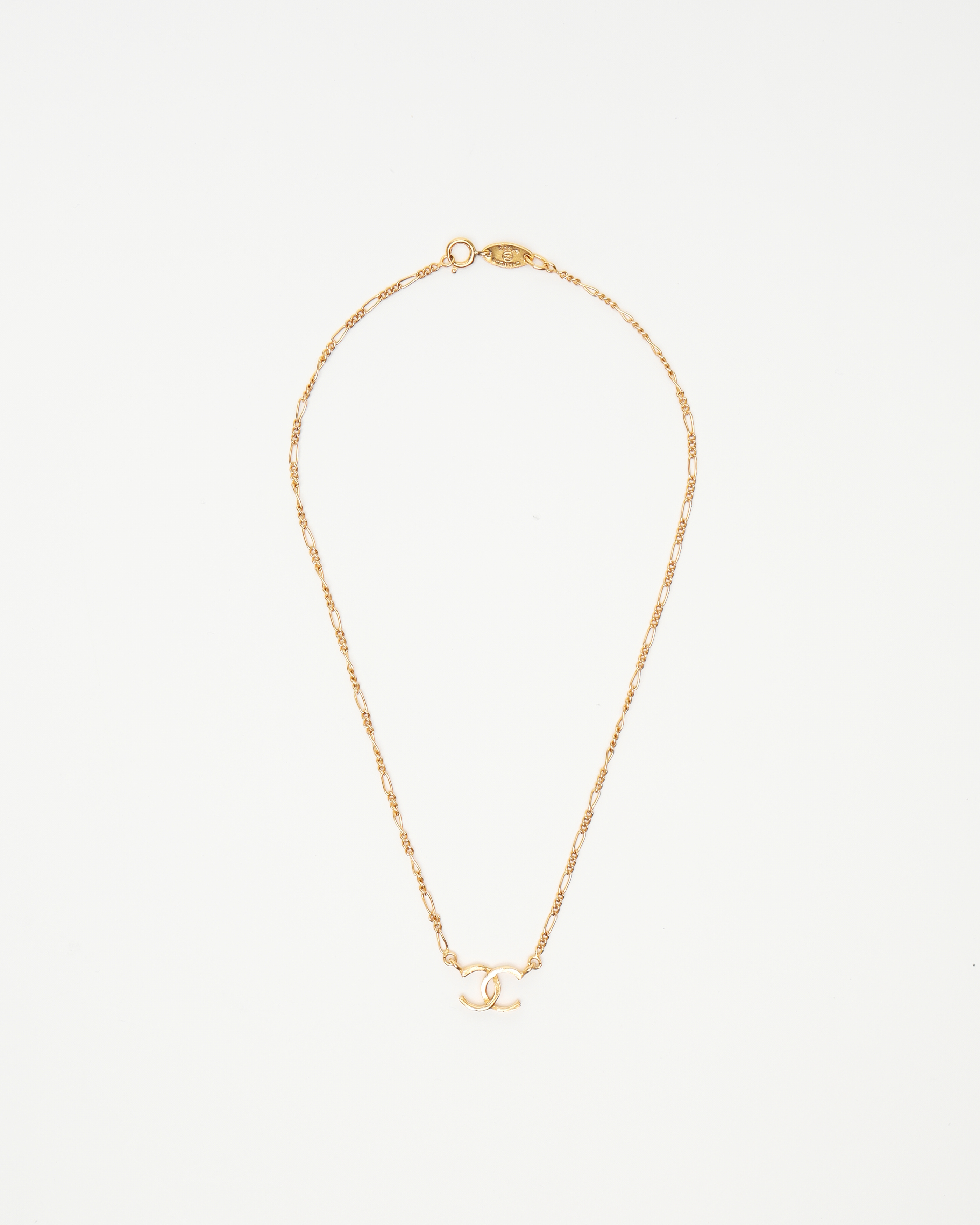 Pre-owned Chanel Coco Mark Twist Necklace