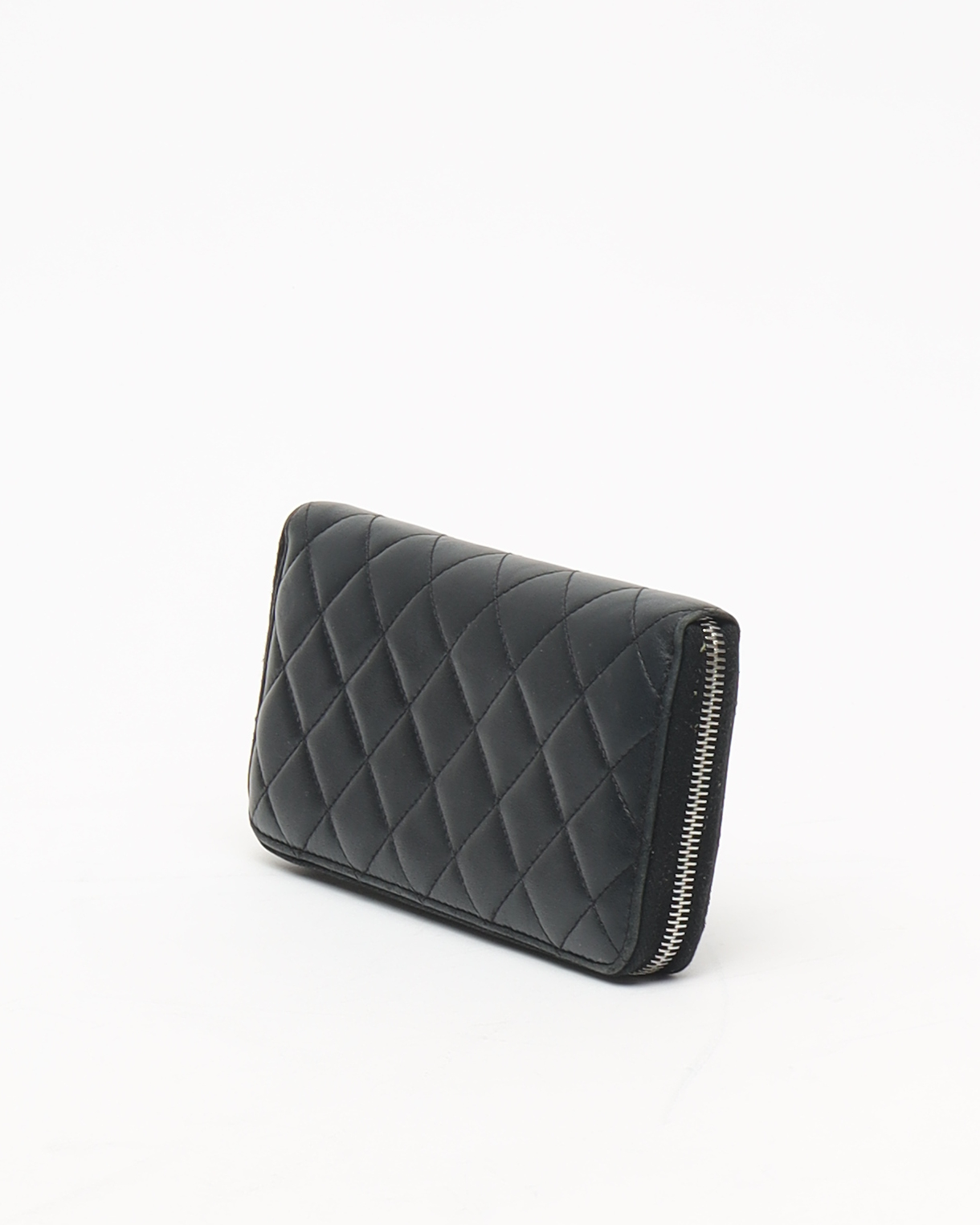 Pre-owned Chanel Classic Cc Zip Around Wallet