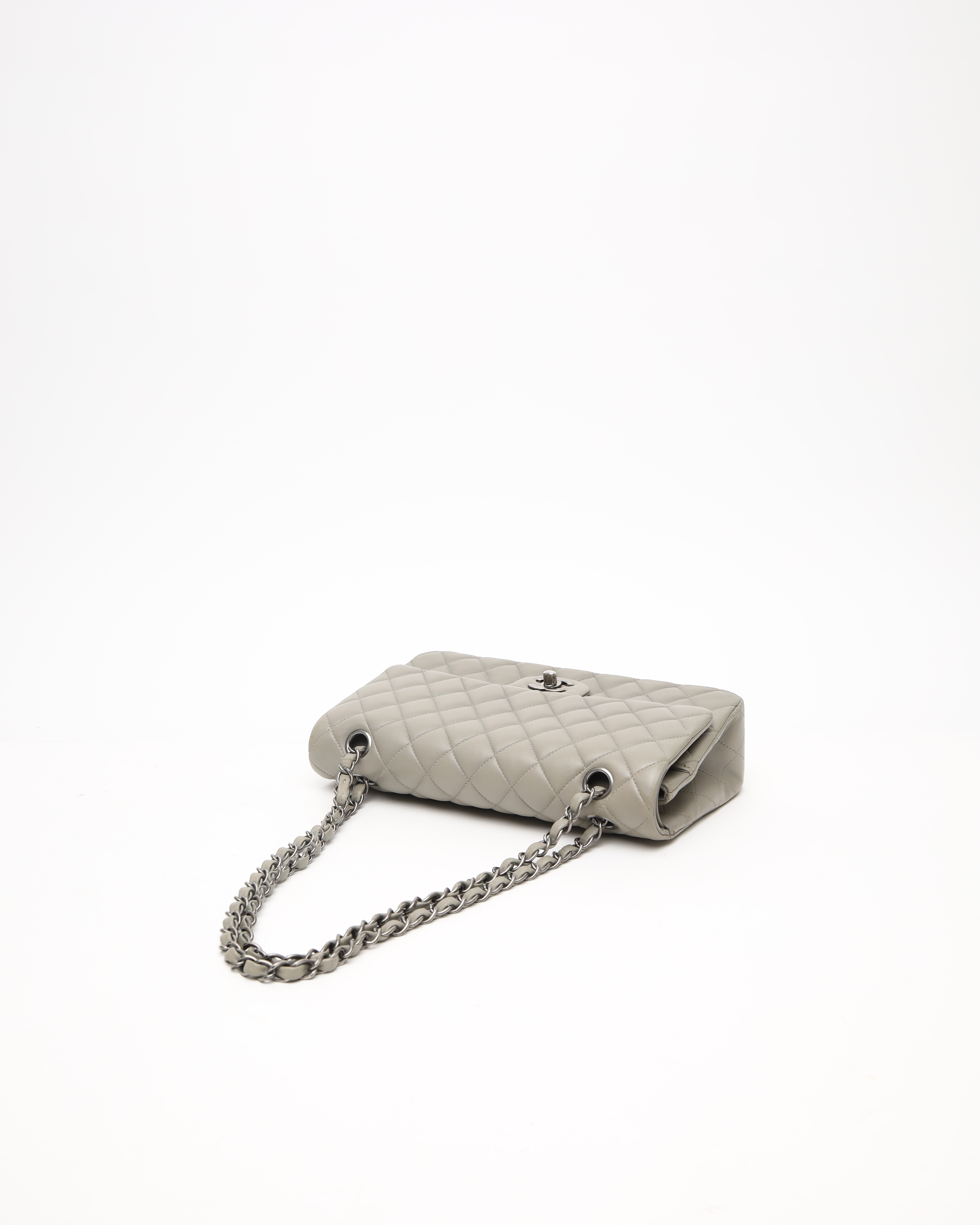 Pre-owned Chanel Classic Medium Double Flap Bag In Gray