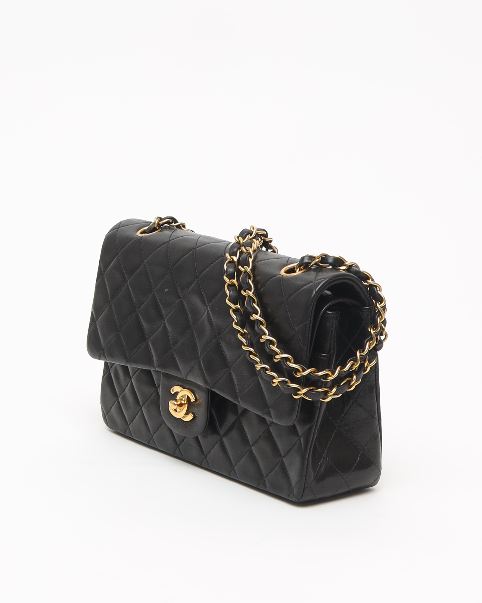 Pre-owned Chanel Classic Medium Double Flap Bag In Black