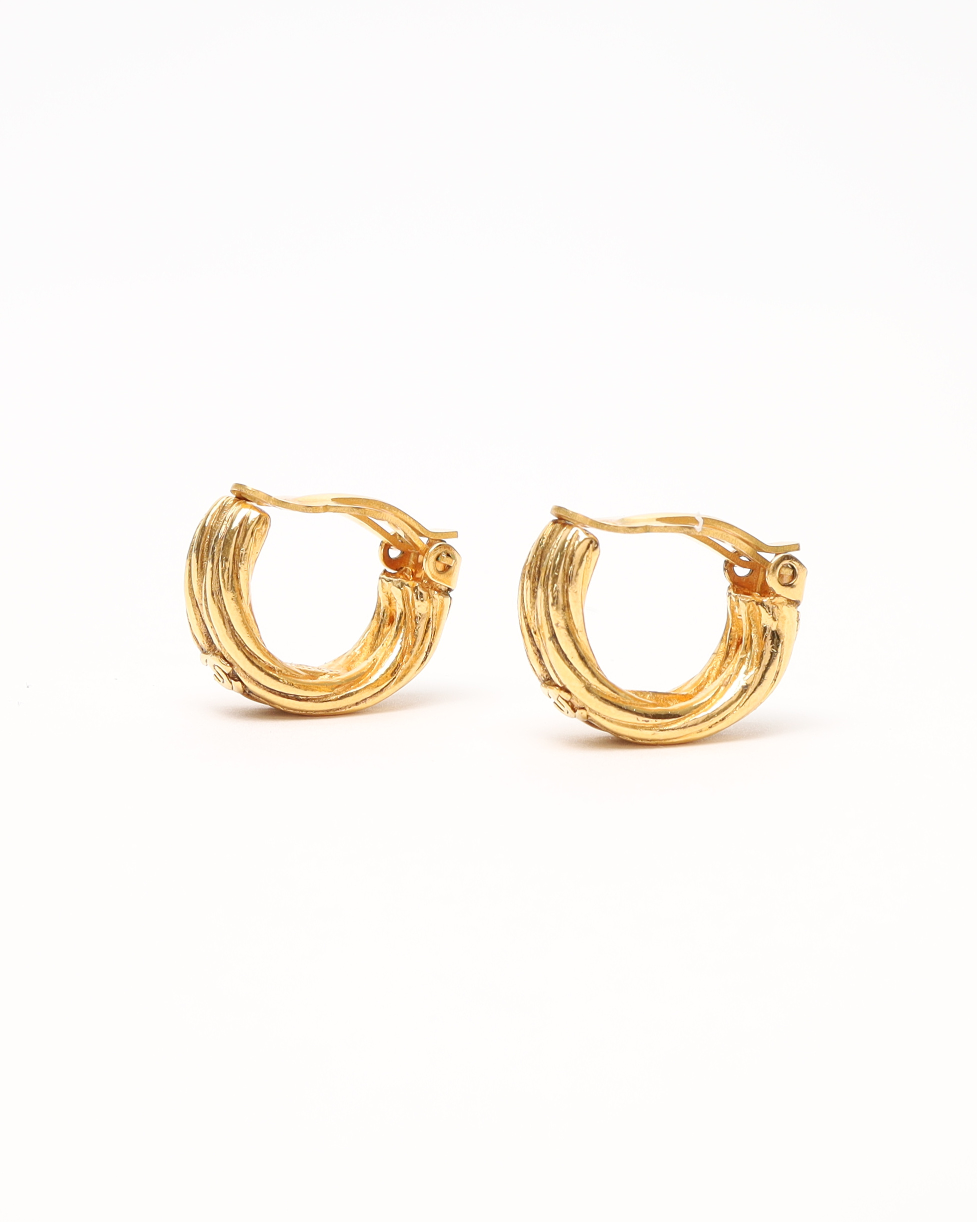 Pre-owned Chanel Coco Mark Hoop Clip-on Earrings