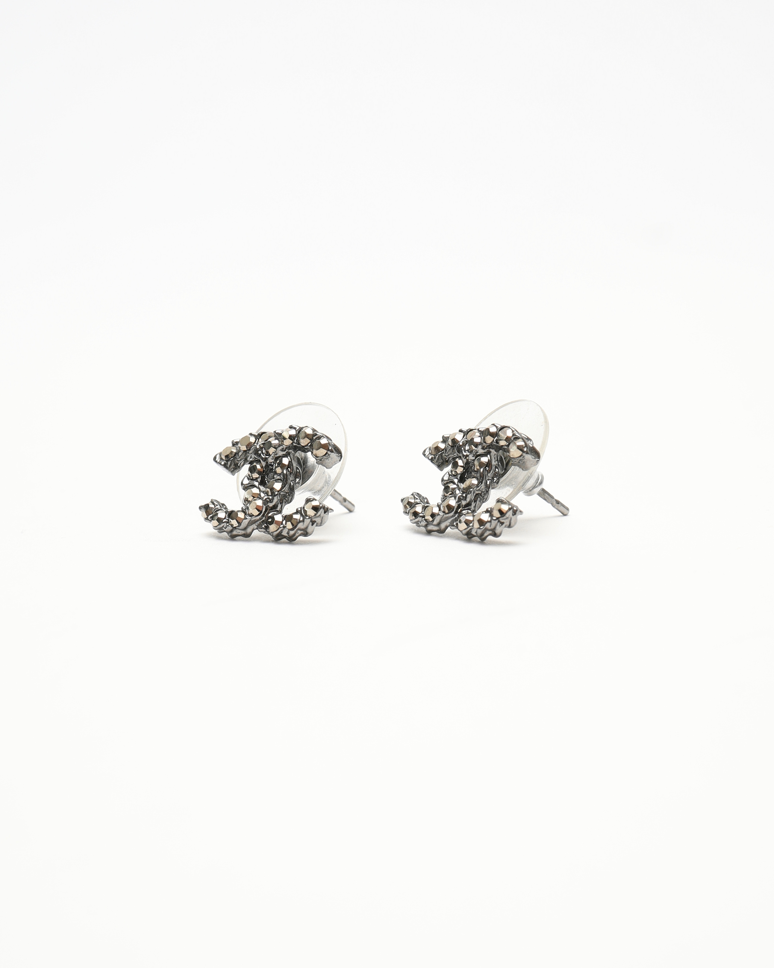 Pre-owned Chanel Cc Rhinestone Earrings