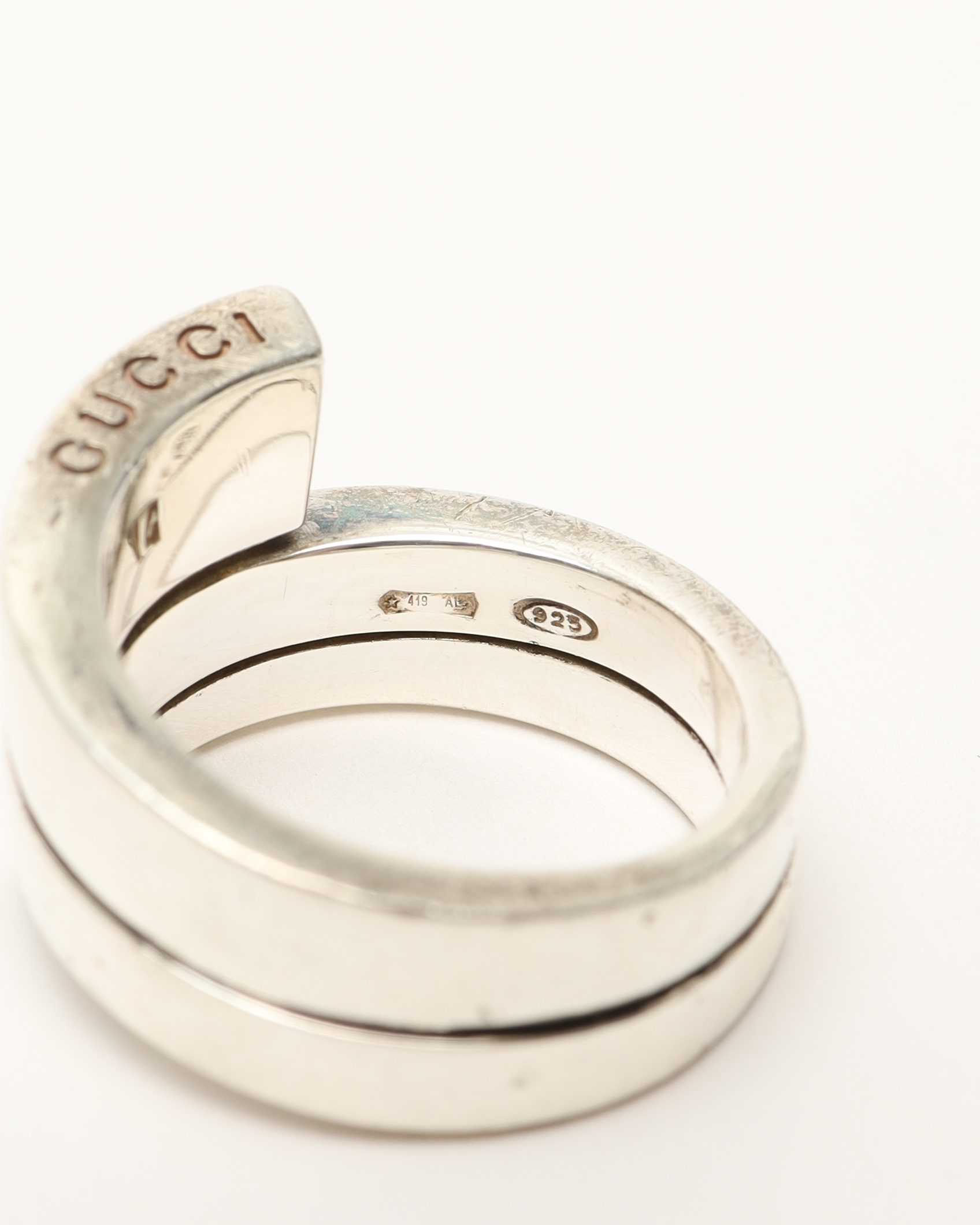 Gucci Gg Swirl Silver Ring