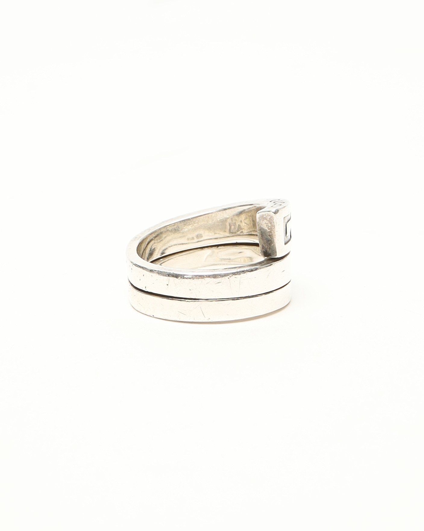Gucci Gg Swirl Silver Ring