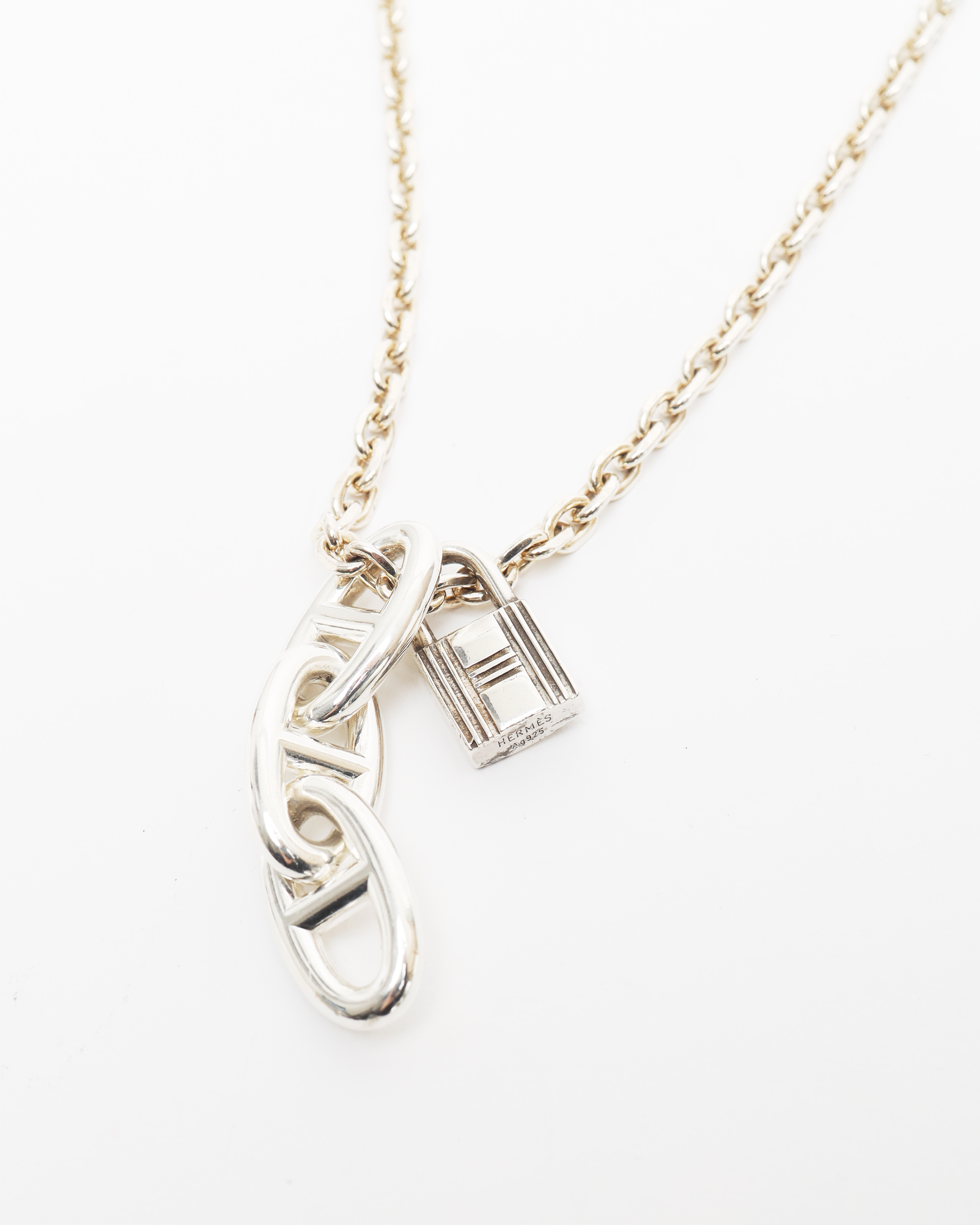 Pre-owned Hermes Hermès Amulet Kelly Silver Necklace