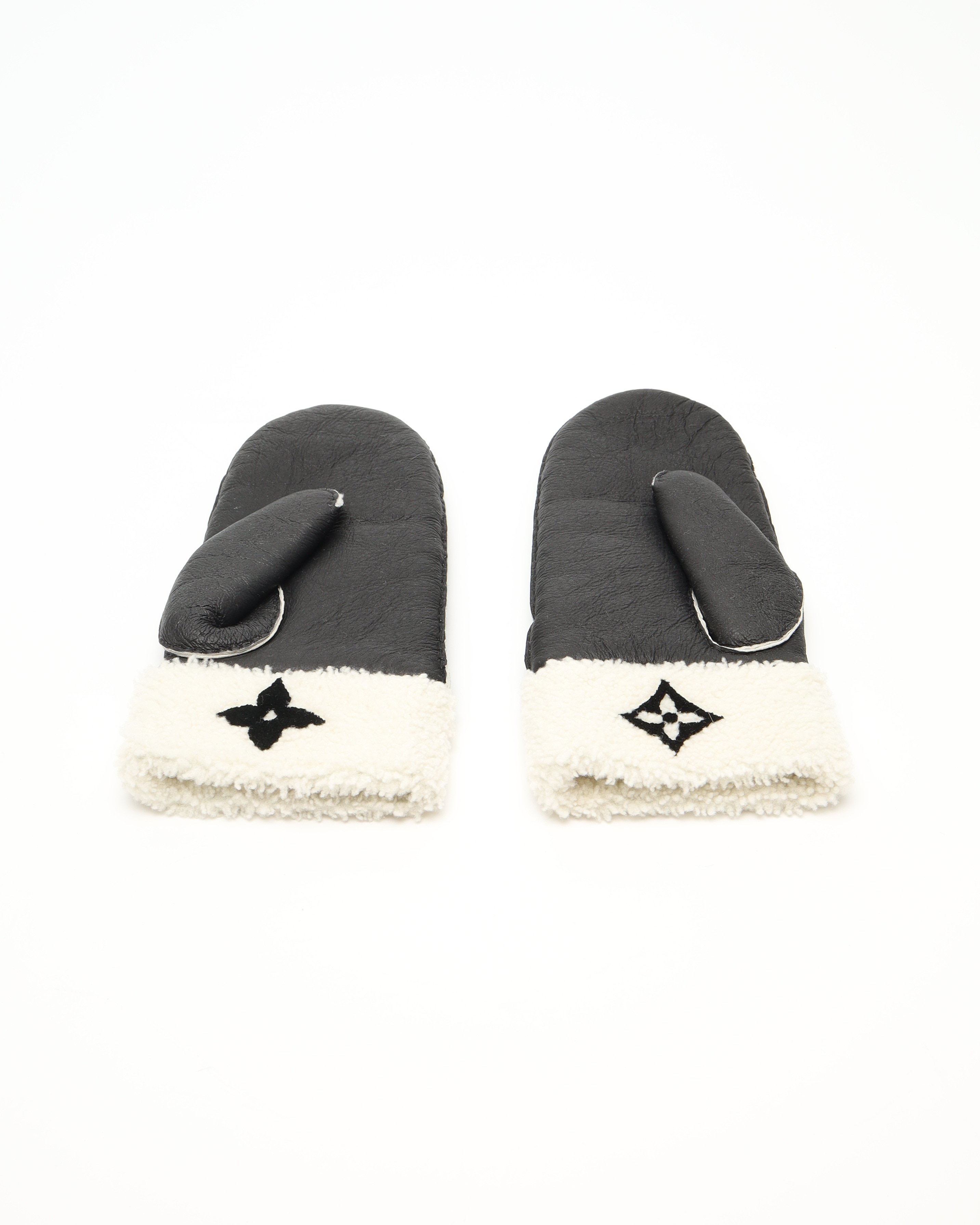 Pre-owned Louis Vuitton Monogram Shearling And Leather Mitts In Black