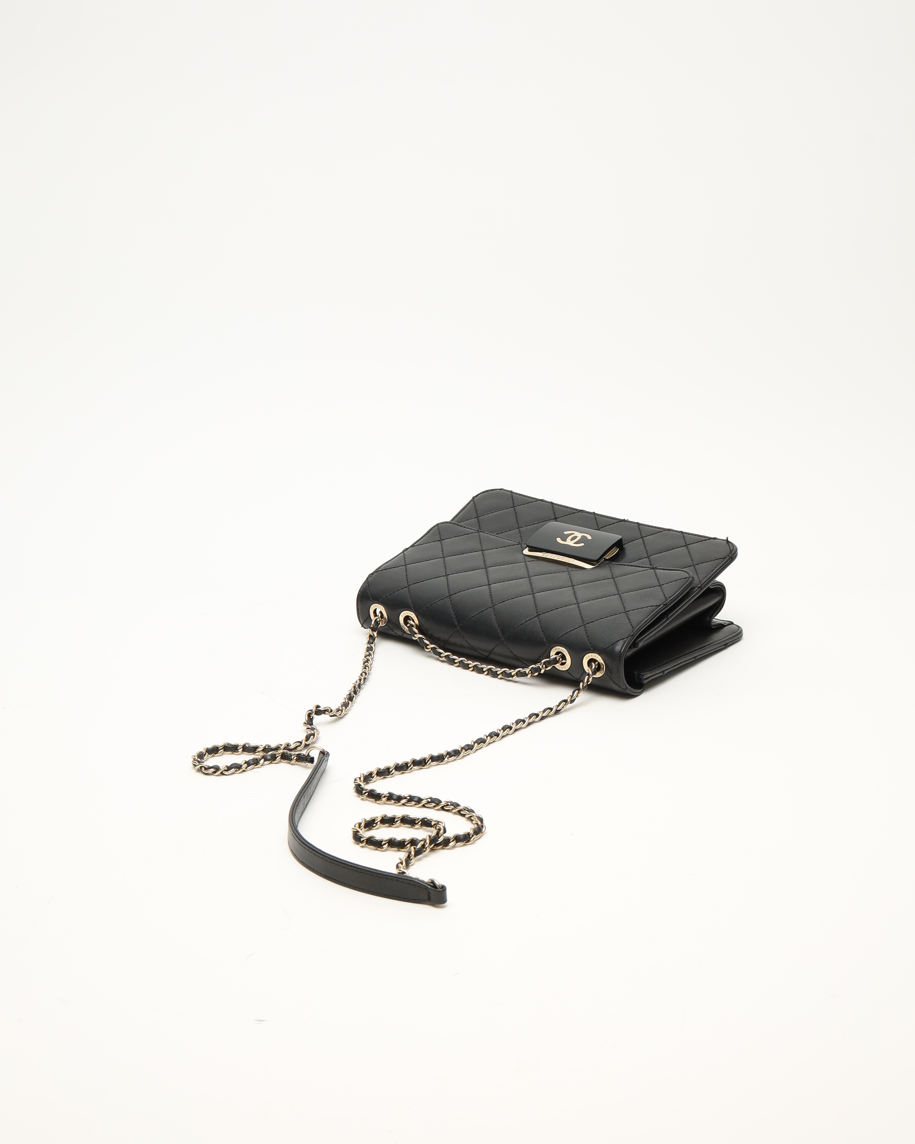Pre-owned Chanel Classic Lock Flap Bag In Black