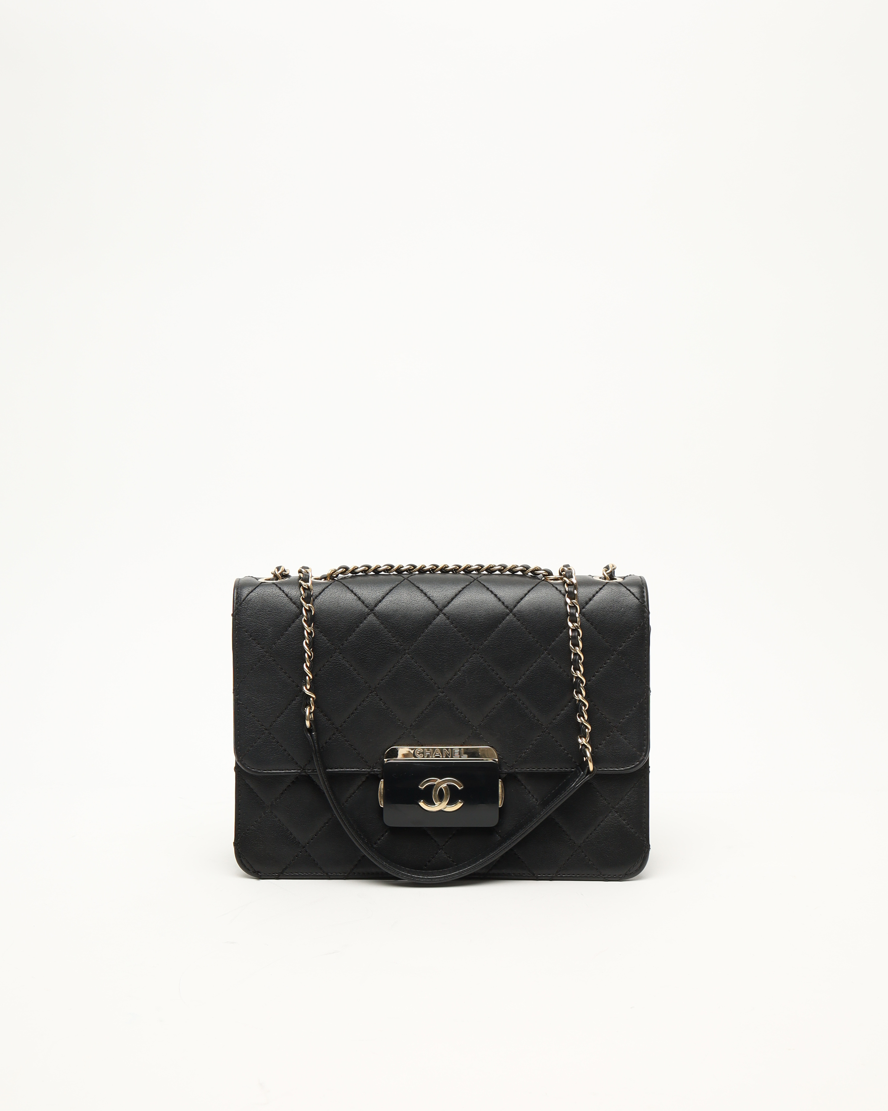 Pre-owned Chanel Classic Lock Flap Bag In Black