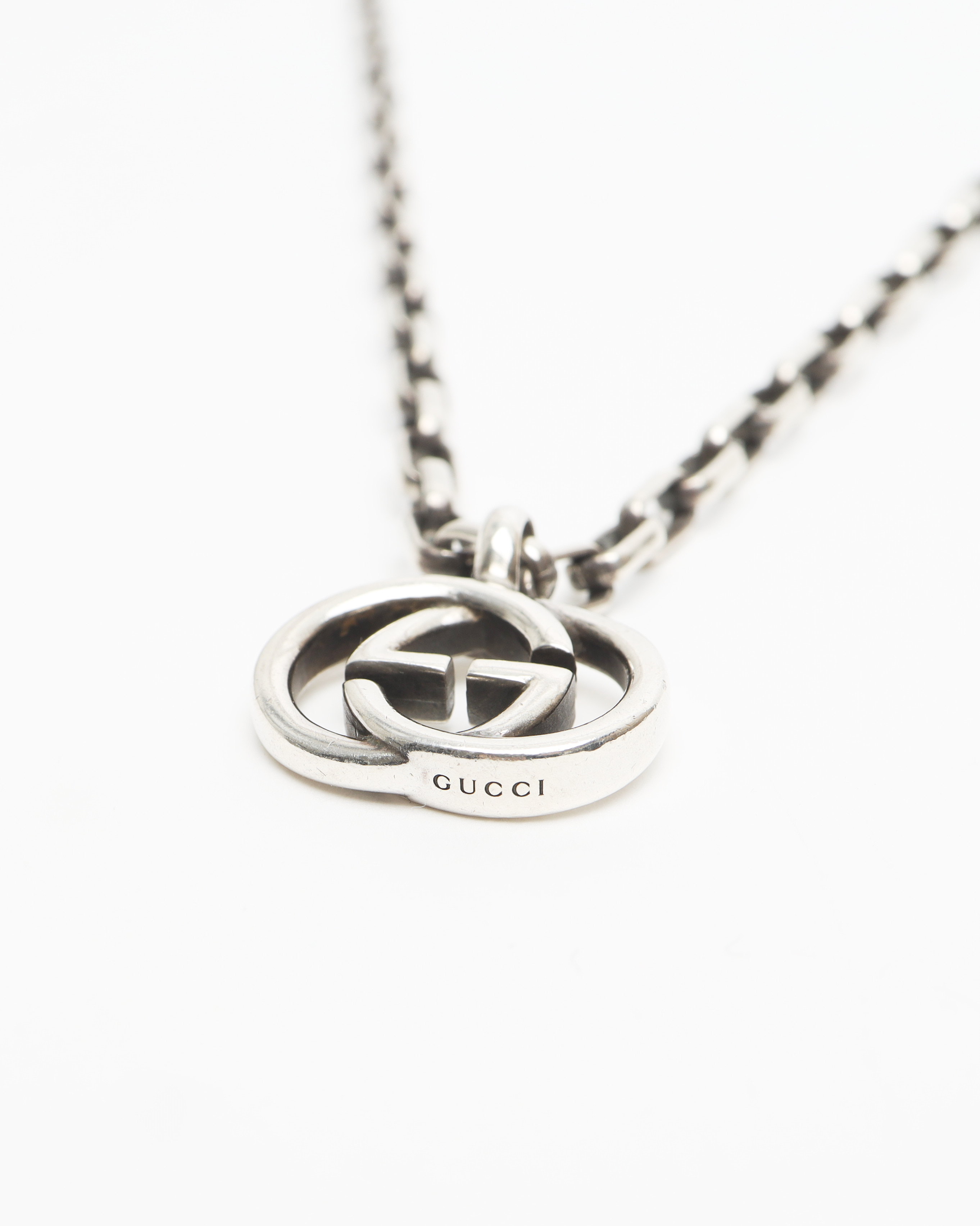 Gucci Gg Interlocking Silver Necklace