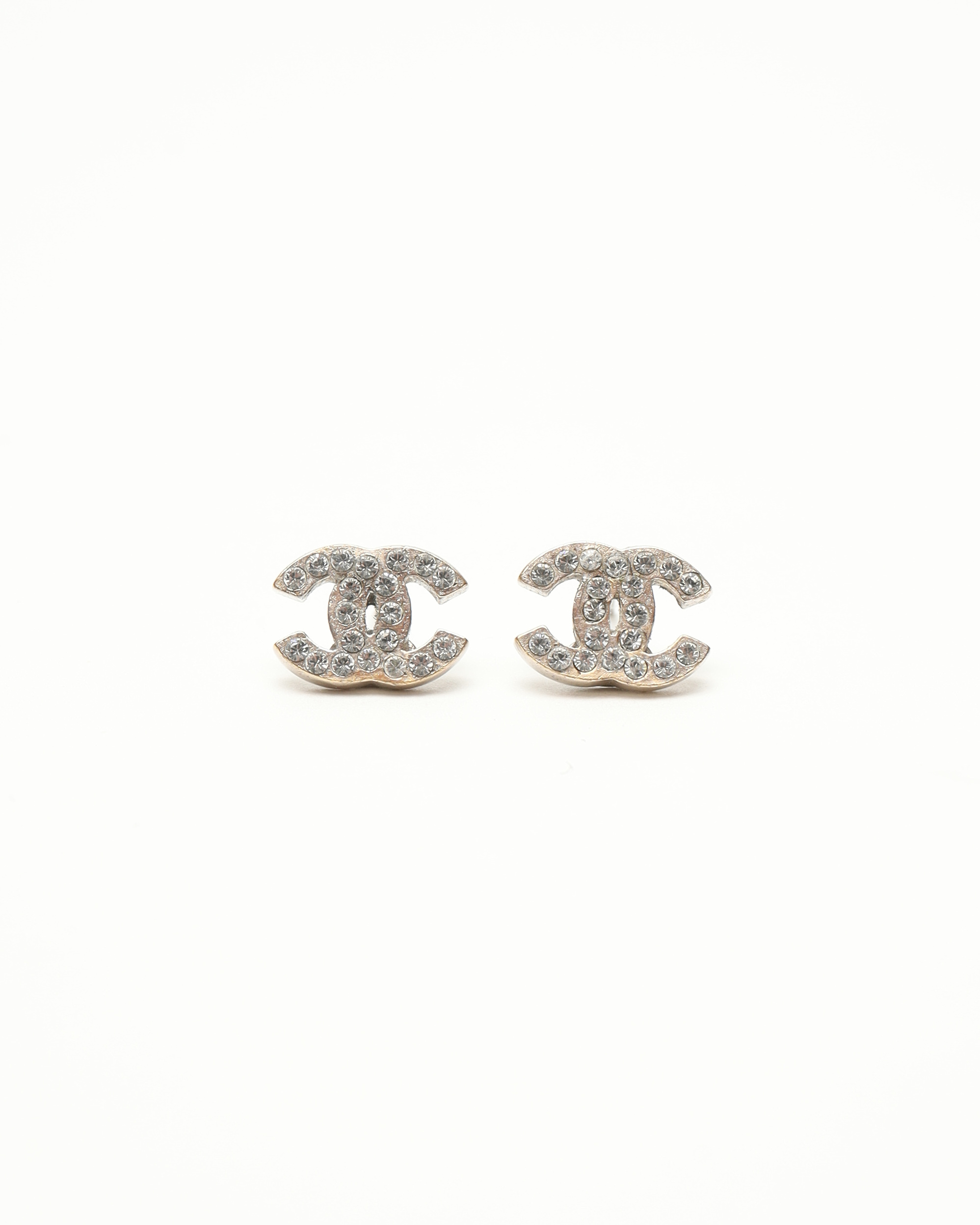 Pre-owned Chanel Cc Rhinestone Earrings