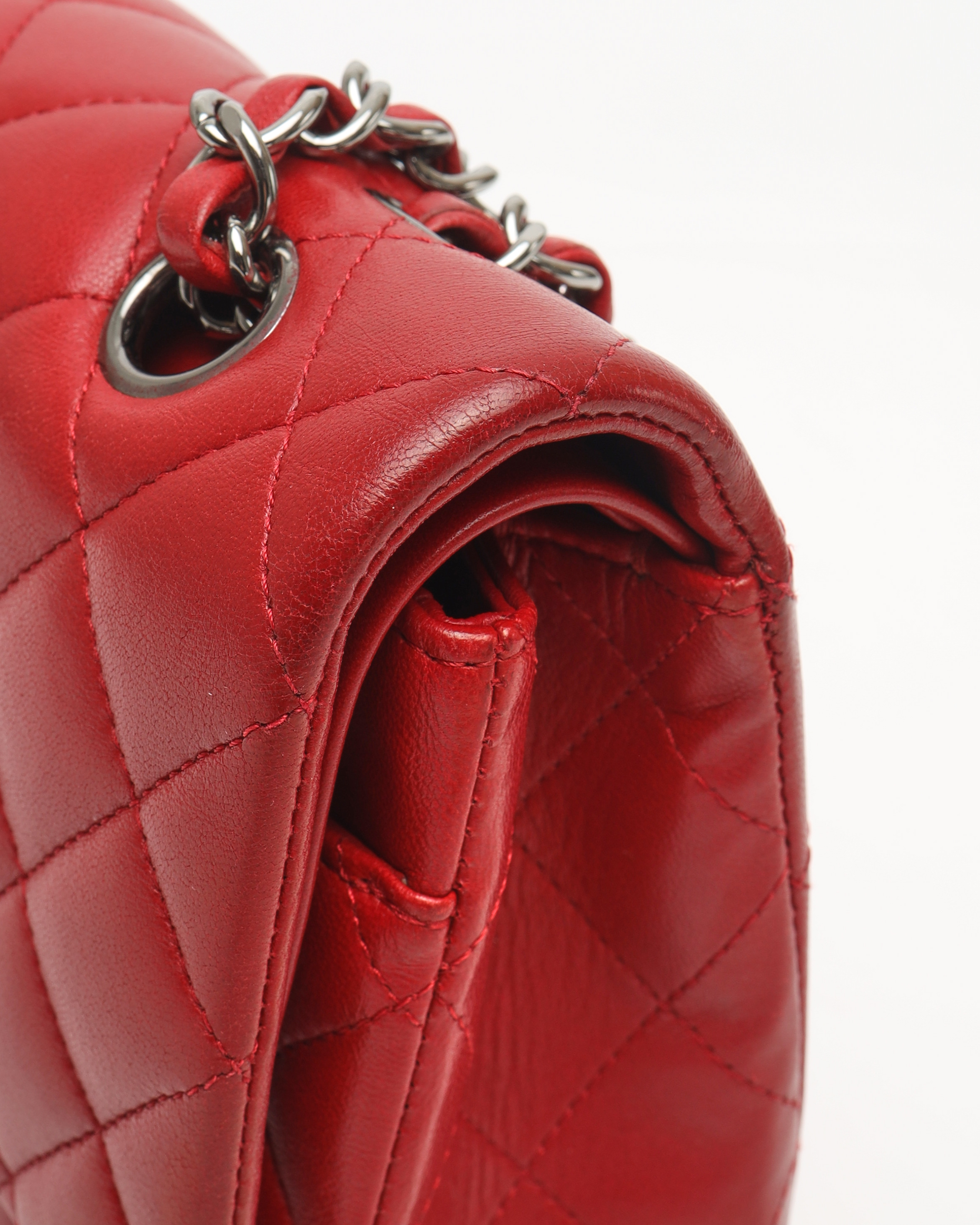 Pre-owned Chanel Classic Medium Double Flap Bag