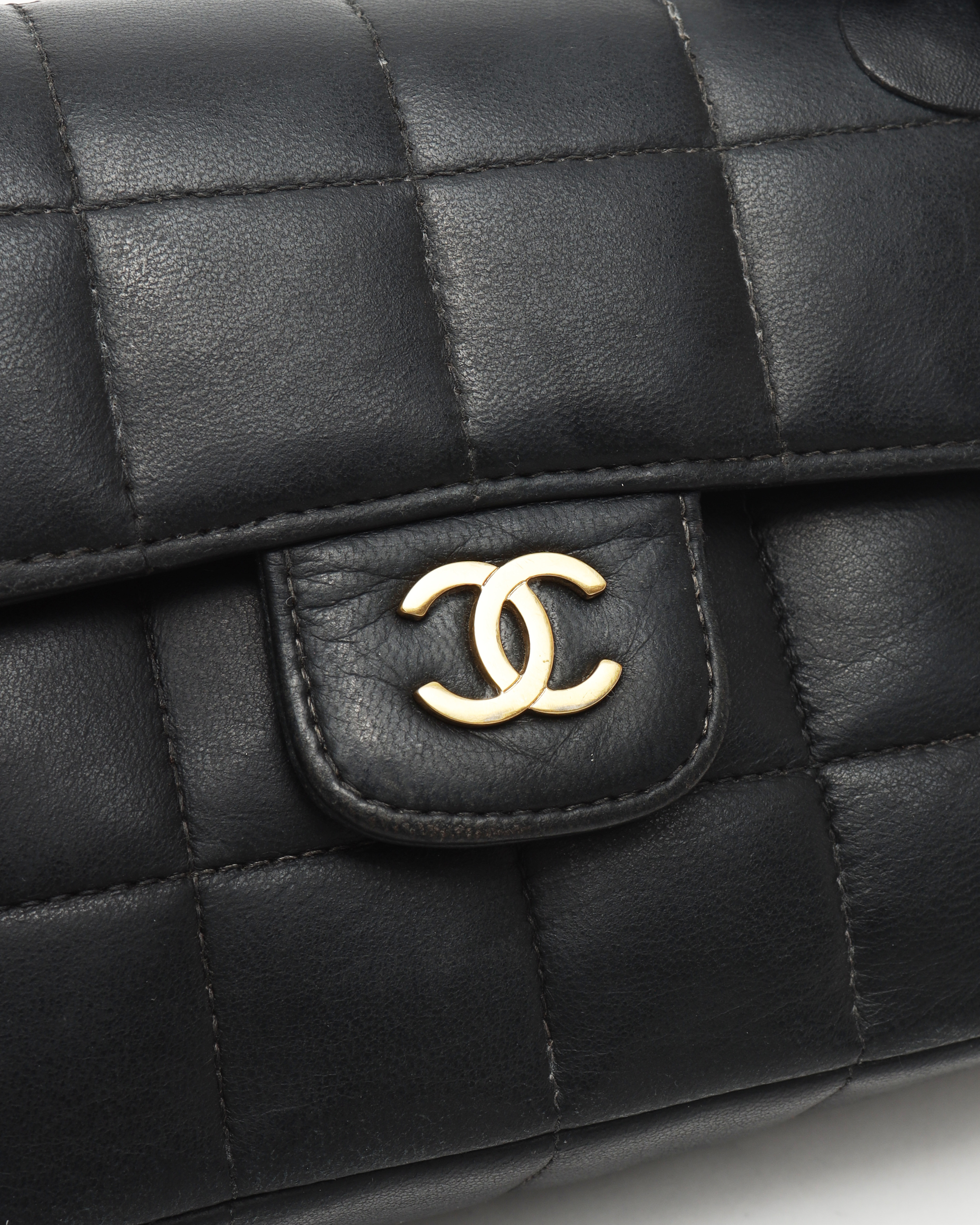 Pre-owned Chanel Chocolate Bar Camellia Flap Bag