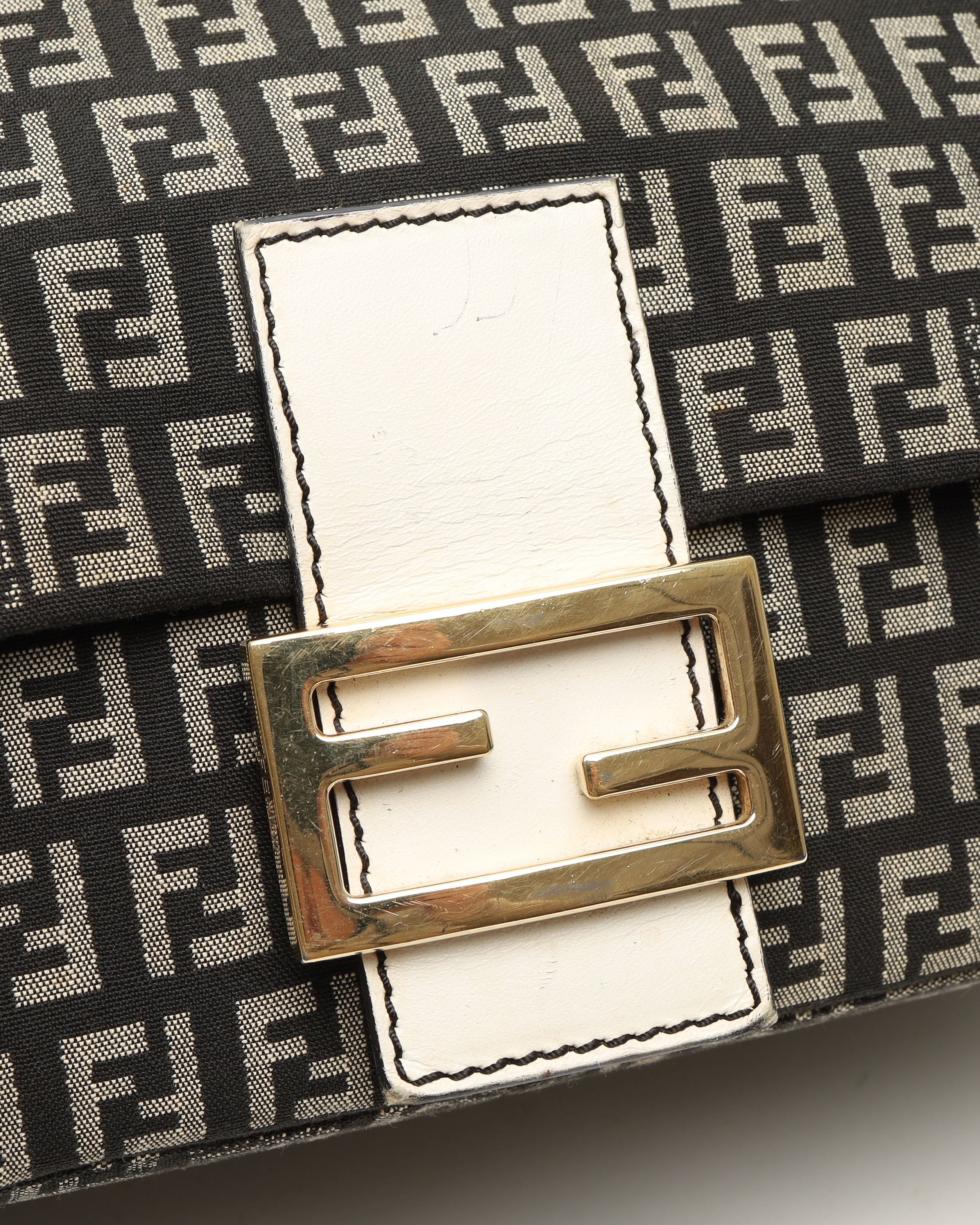 Fendi Zucca Mamma Bag In Black