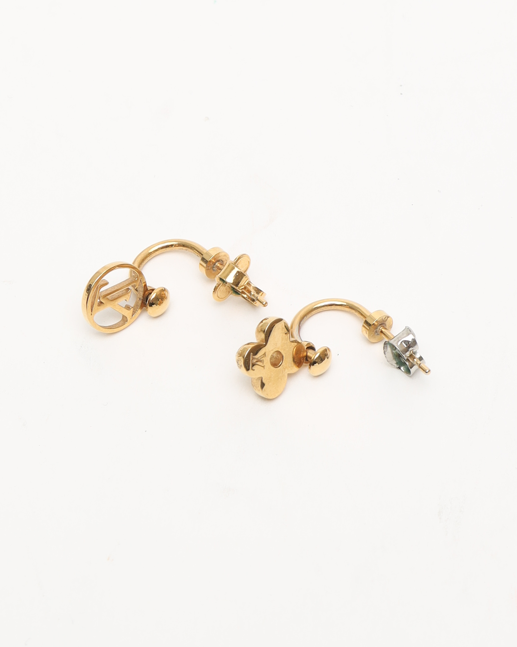 Pre-owned Louis Vuitton Blooming Hoop Earrings In Gold