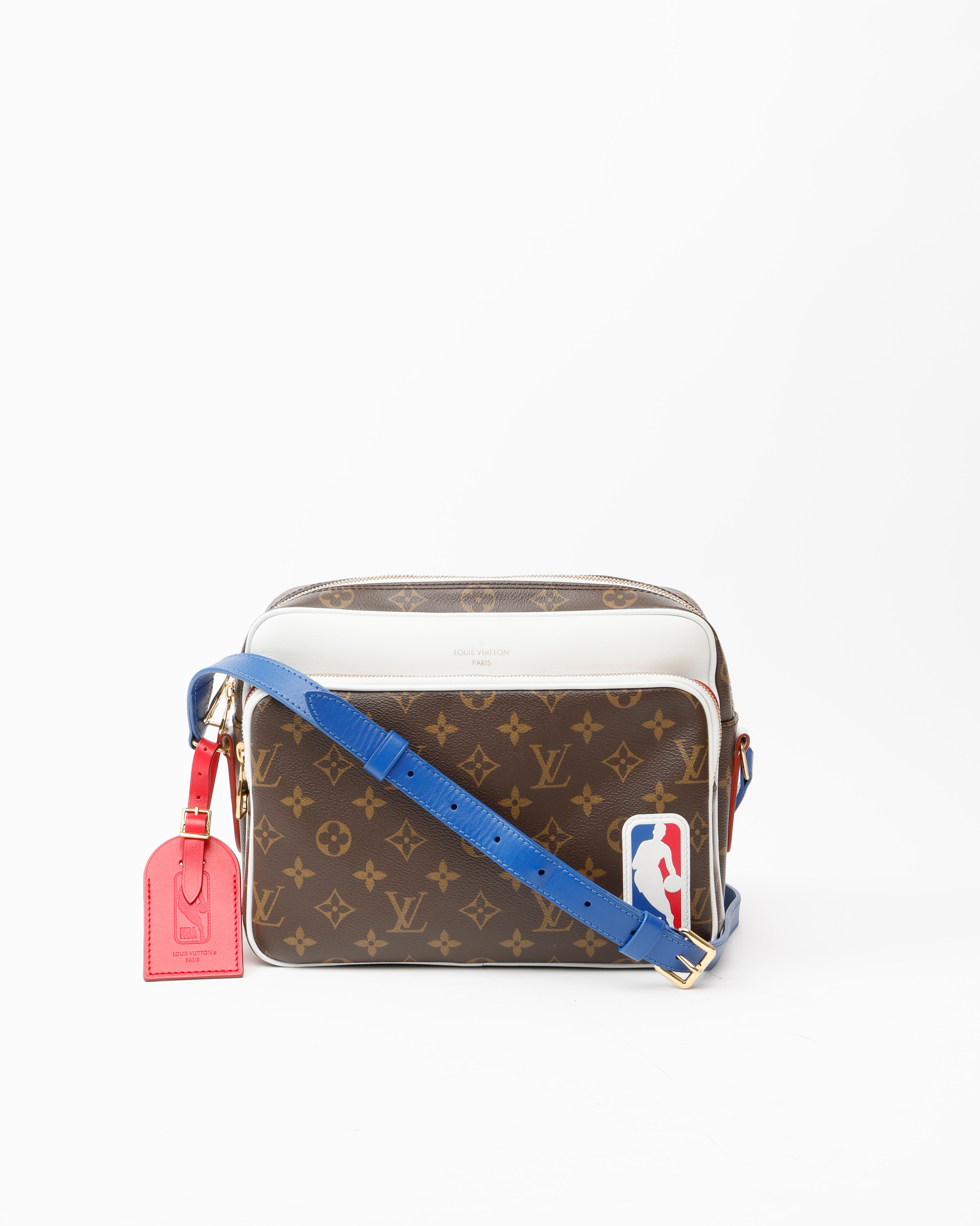 Pre-owned Louis Vuitton Nba Monogram Nile Messenger Pm